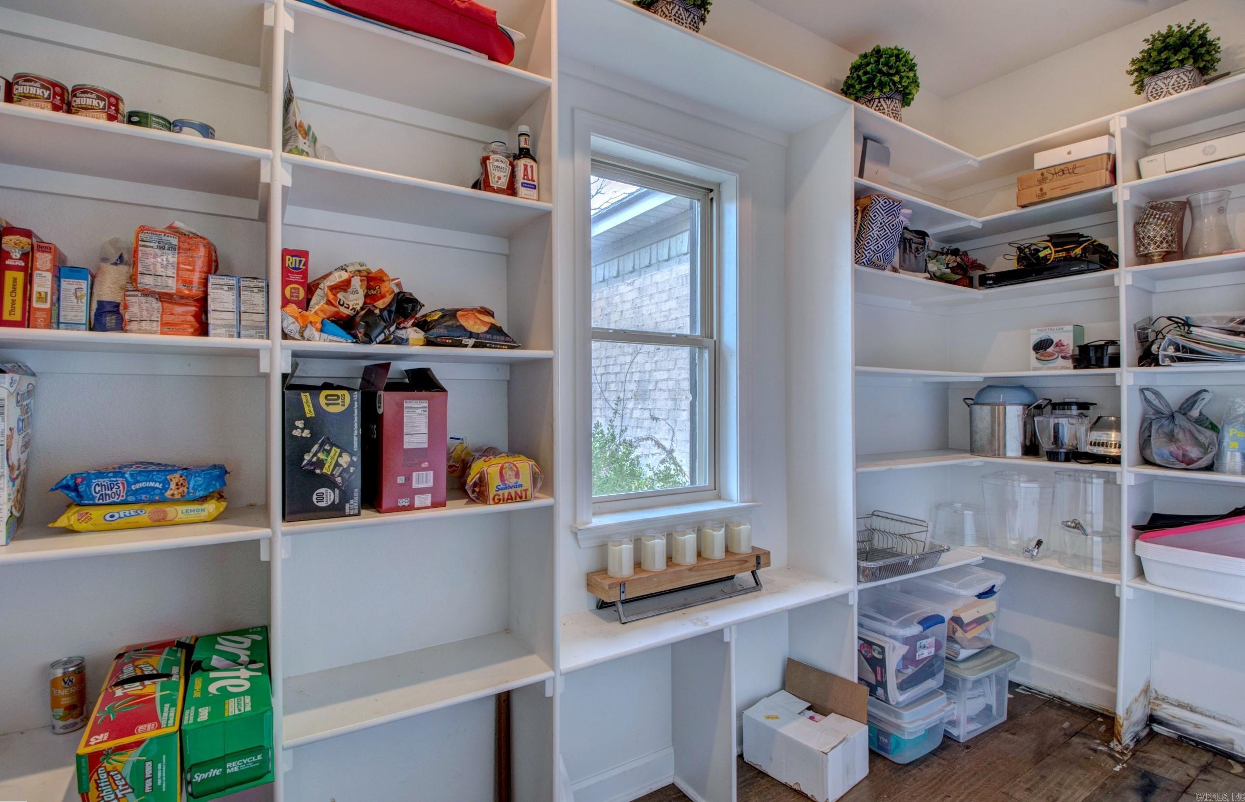 9024 Greenstone Drive Property Photo 17