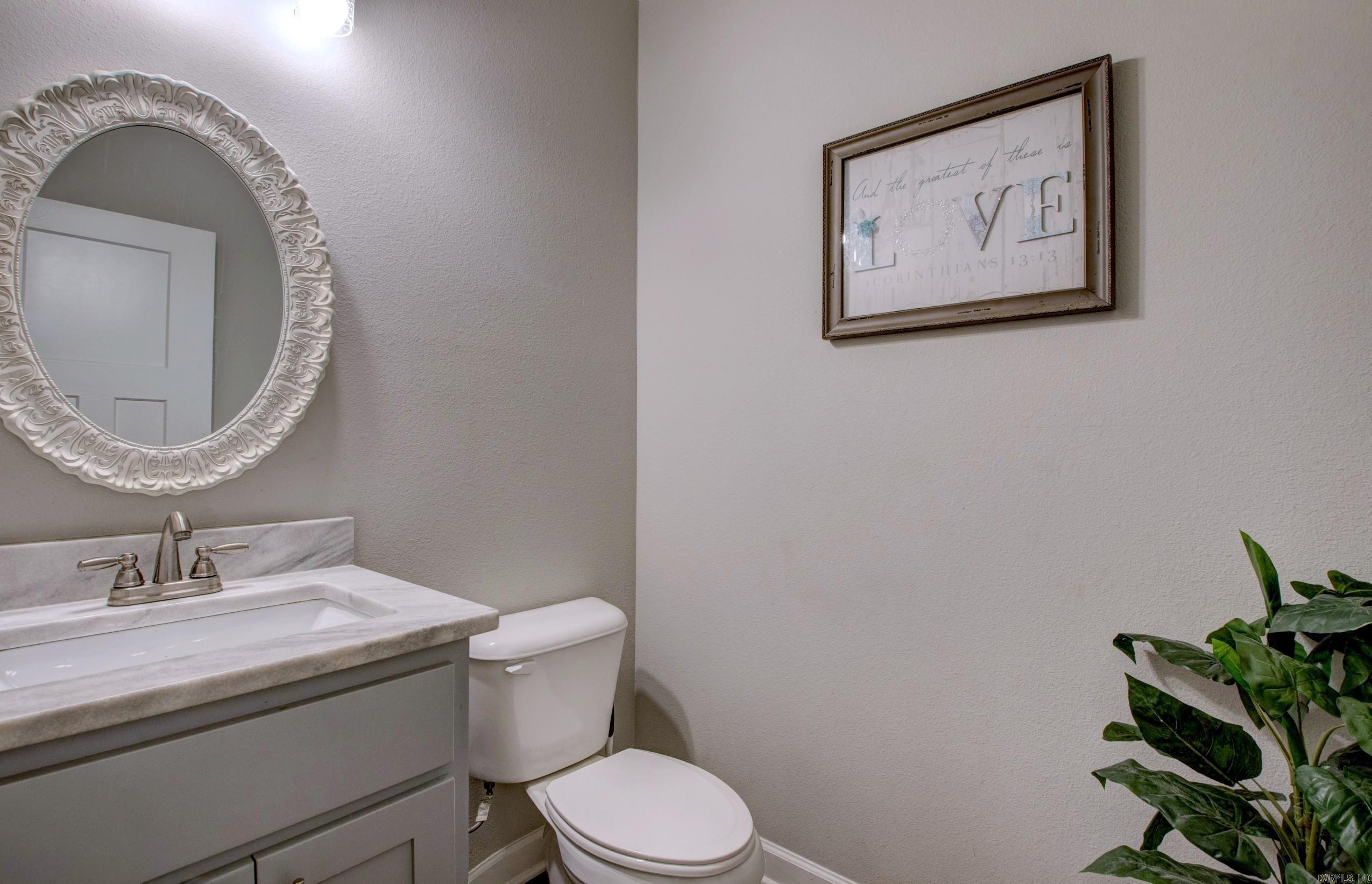 9024 Greenstone Drive Property Photo 25