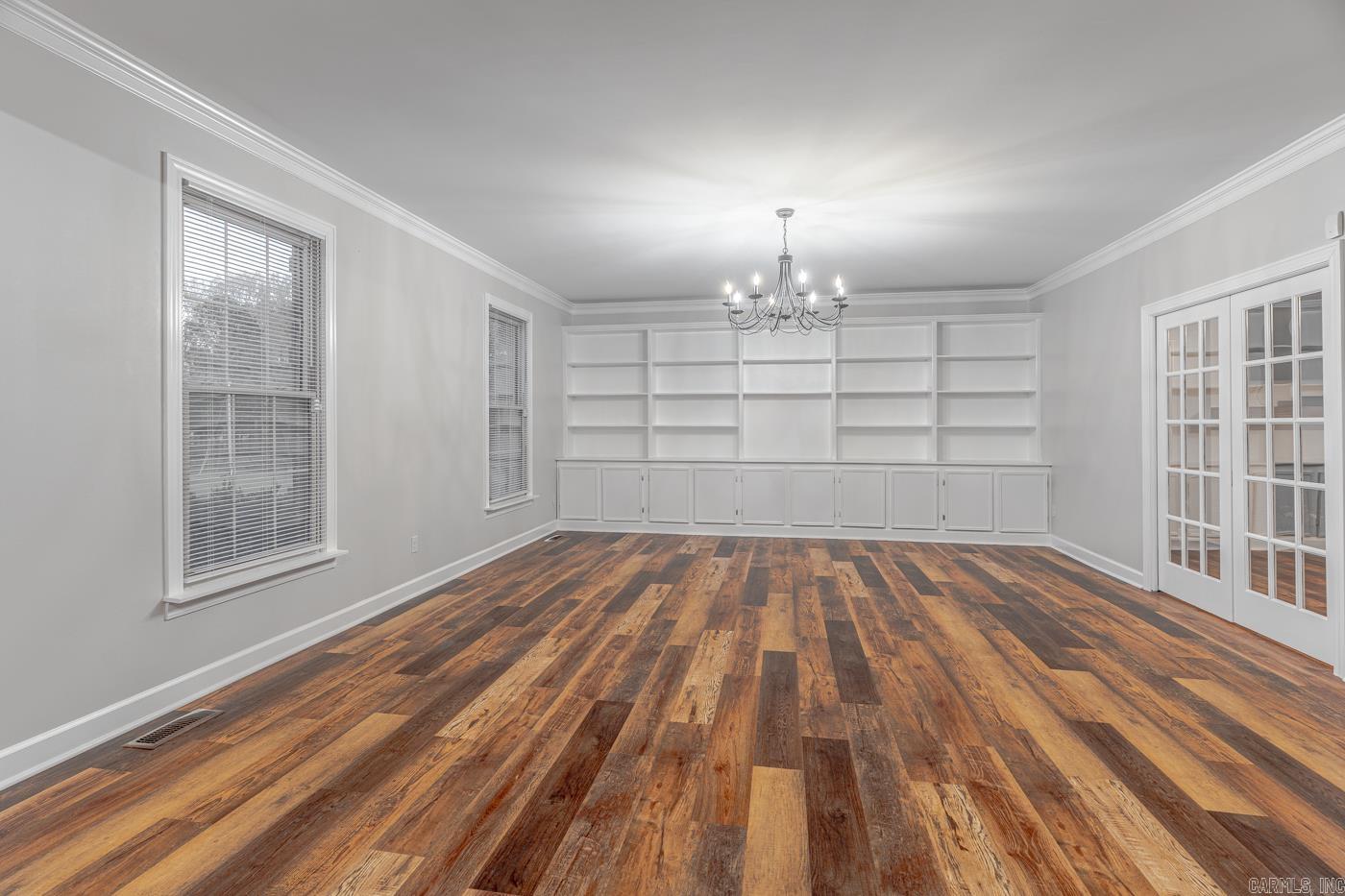 4926 Peachtree Ave Property Photo 11
