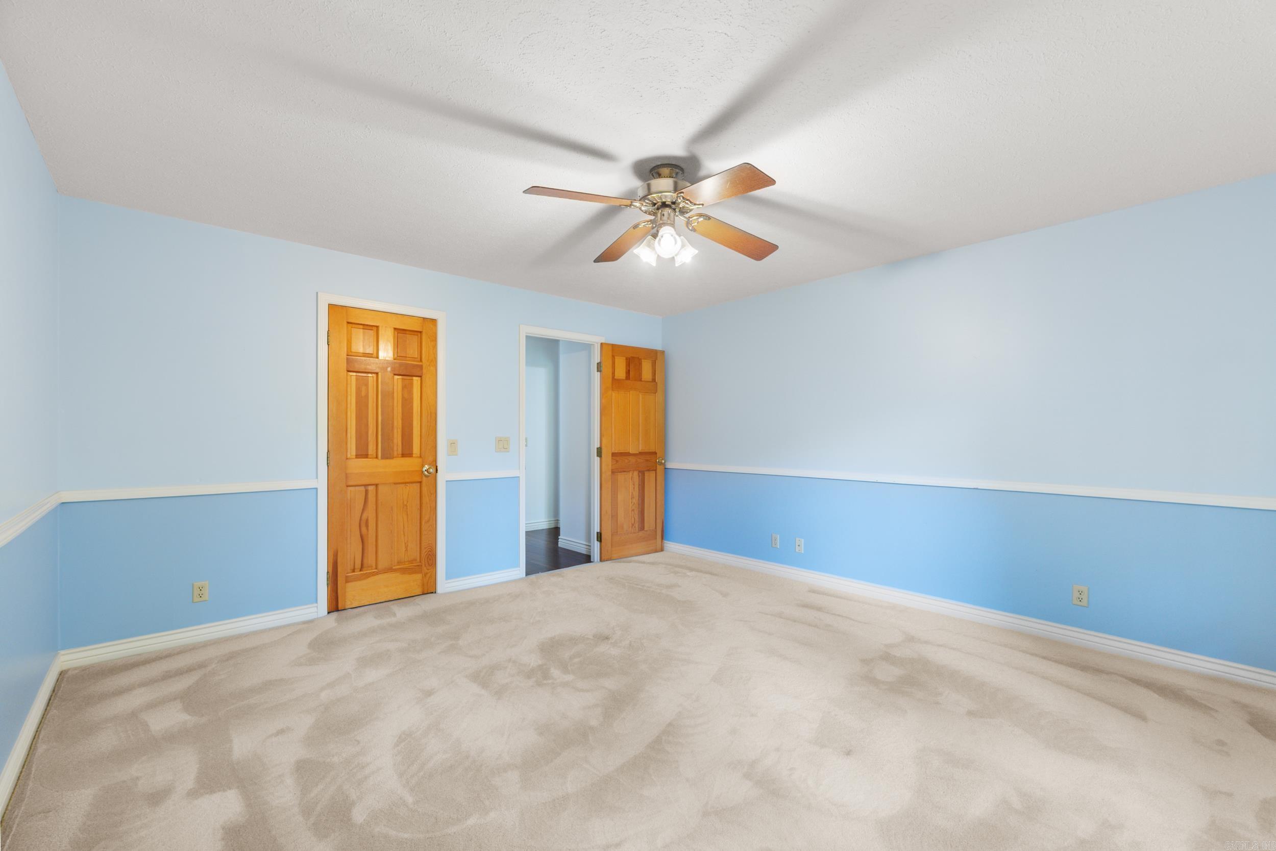 198 Rock Creek Drive Property Photo 29