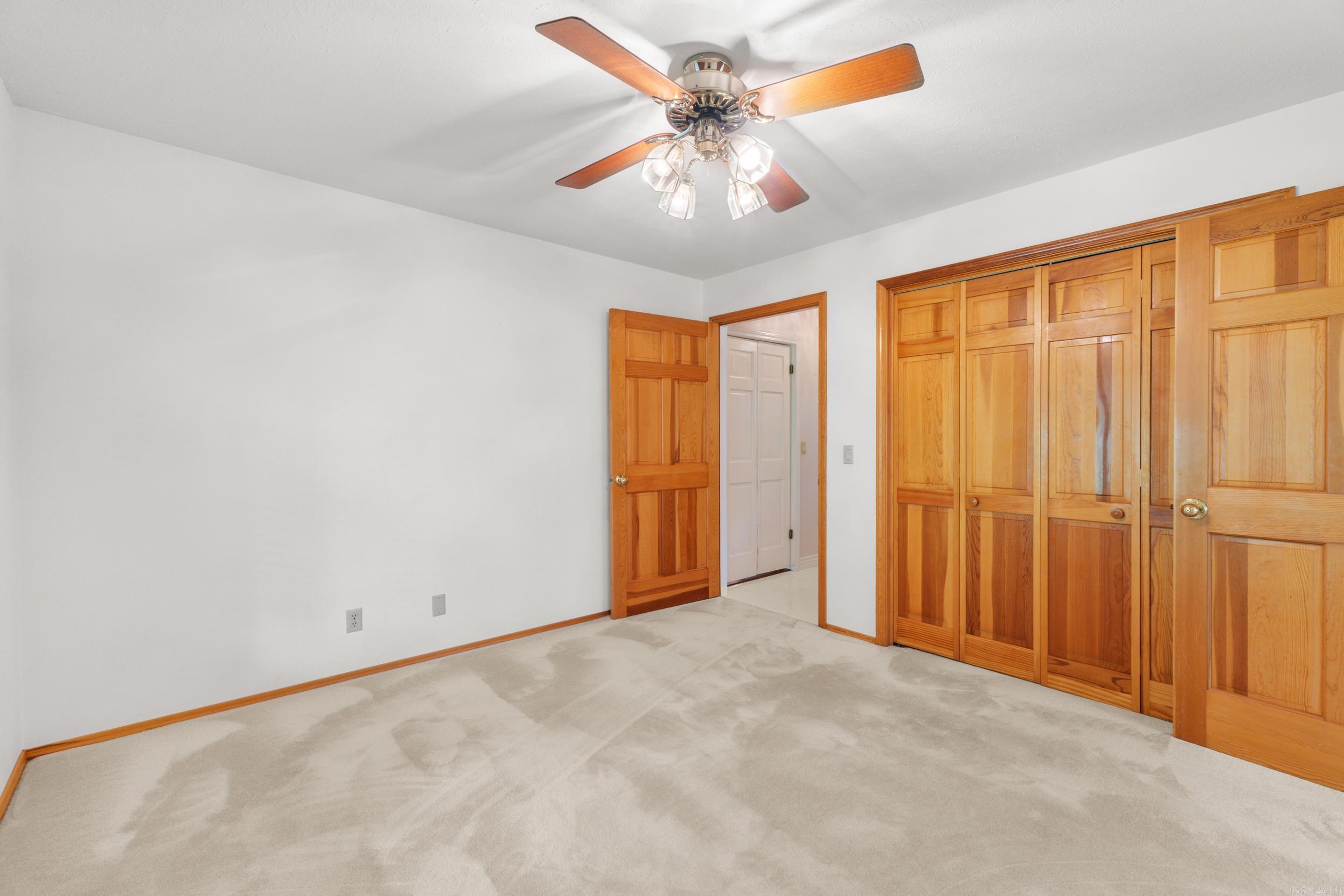 198 Rock Creek Drive Property Photo 32