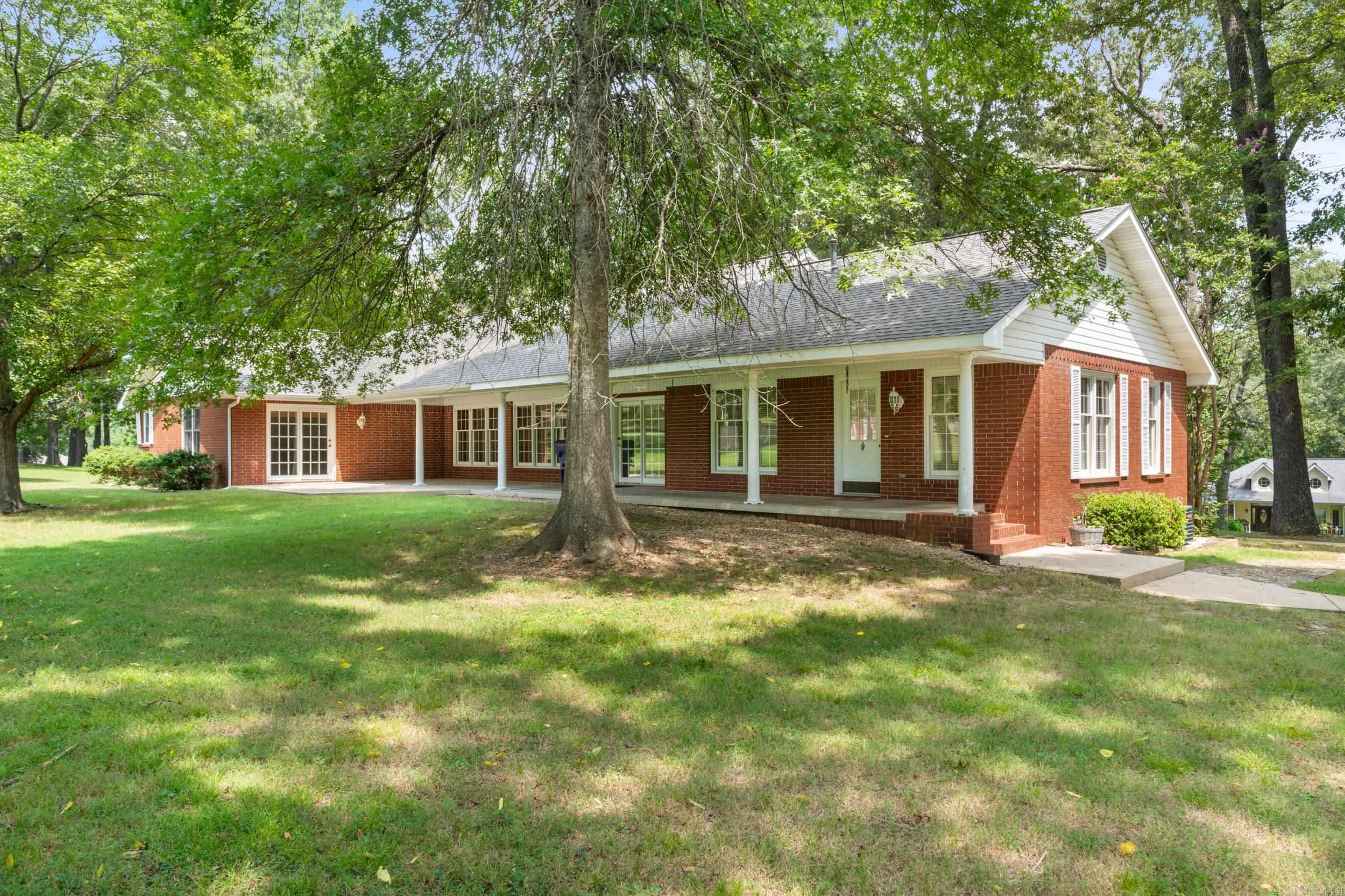 198 Rock Creek Drive Property Photo 41