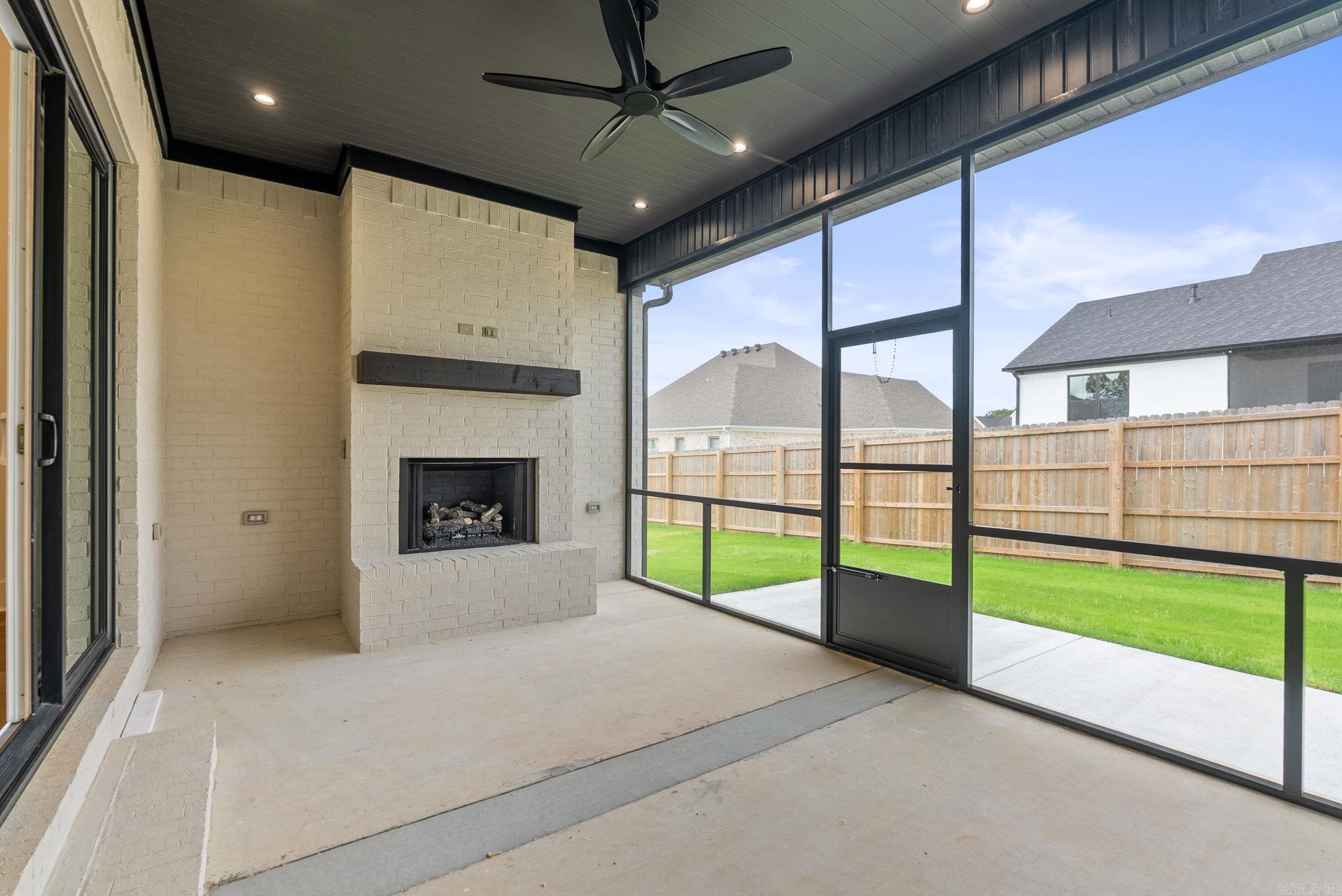1675 Nantucket Property Photo 2