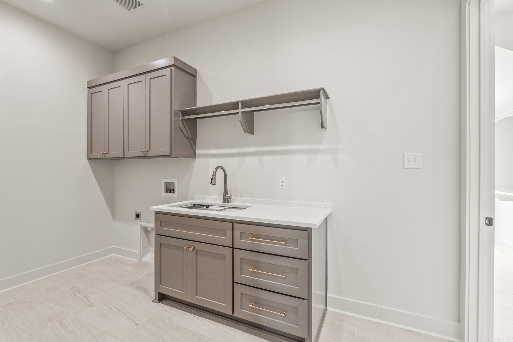 1675 Nantucket Property Photo 33