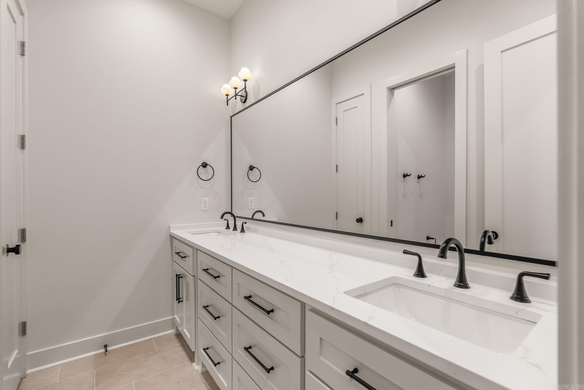 1675 Nantucket Property Photo 43