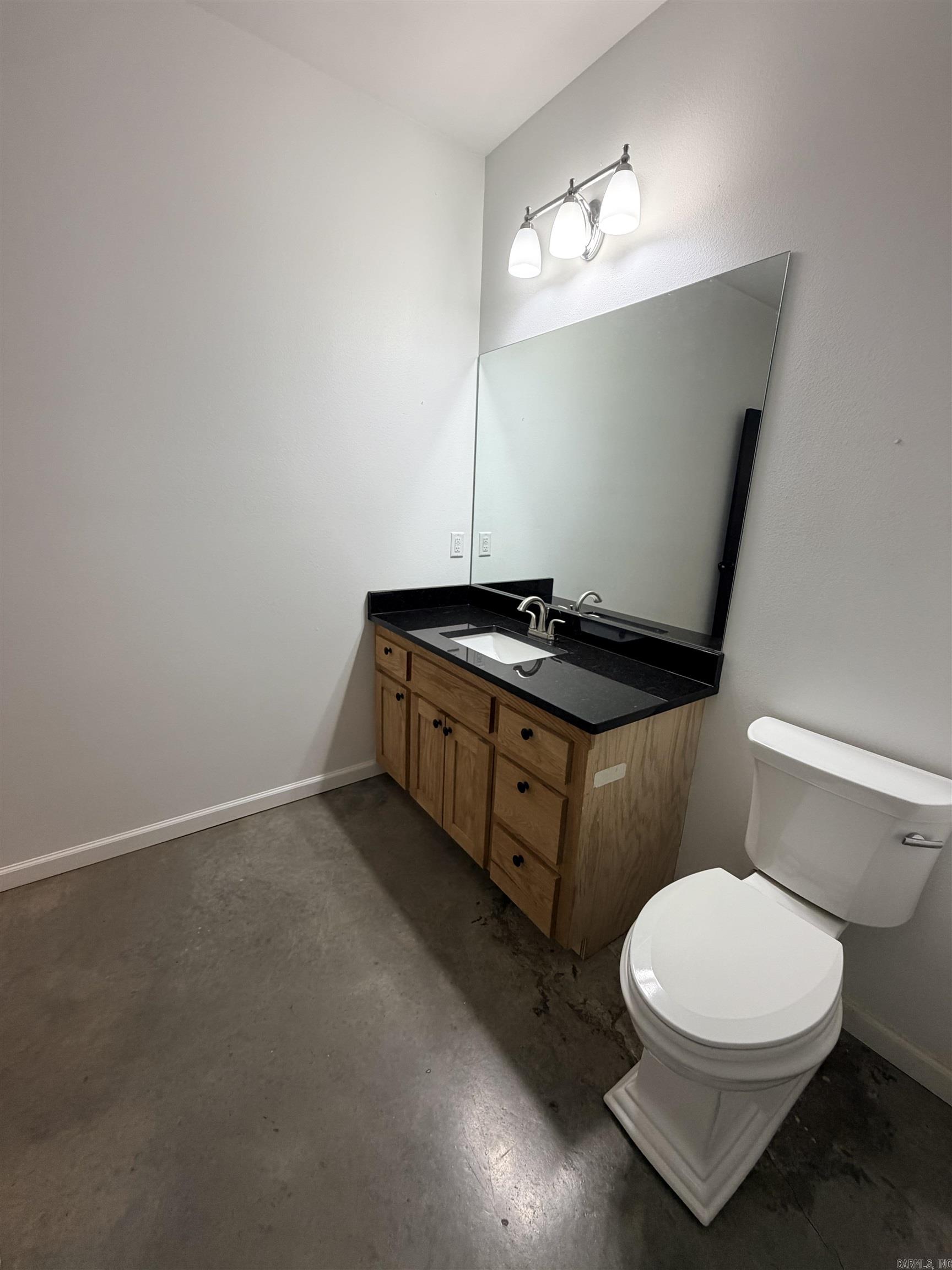 322 E Maple Street Property Photo 19