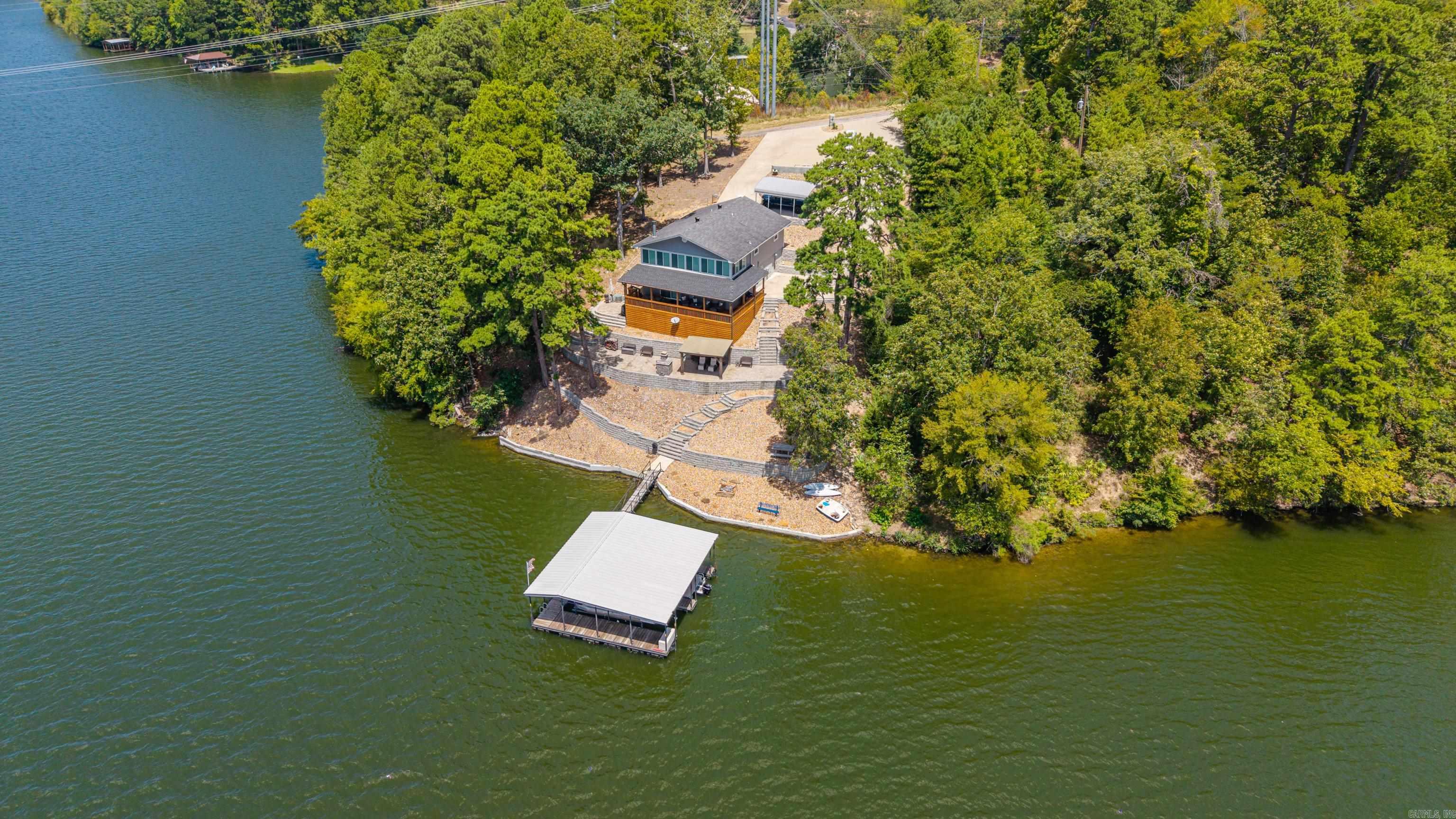391 Catherine Cove Loop Property Photo 1