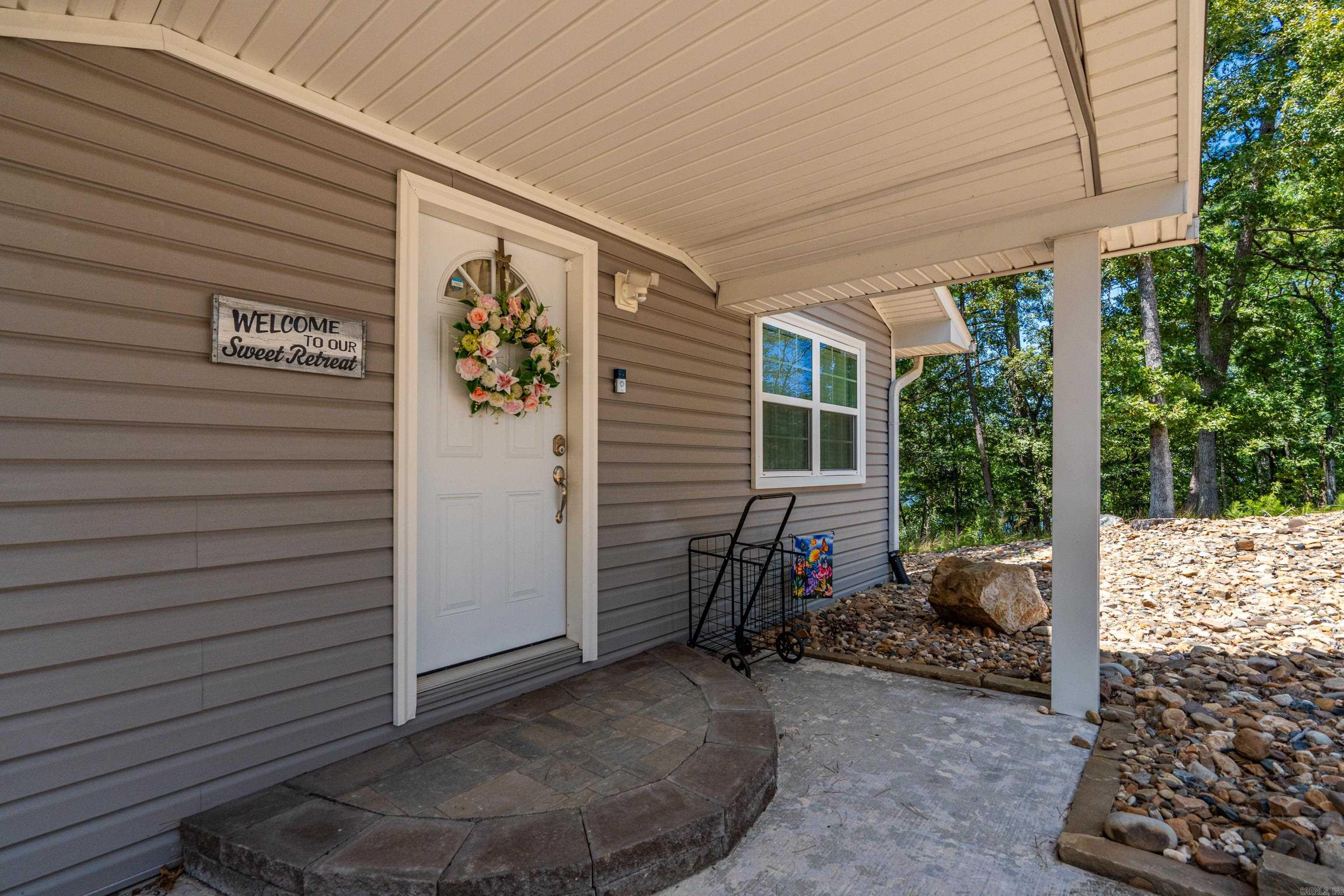 391 Catherine Cove Loop Property Photo 47