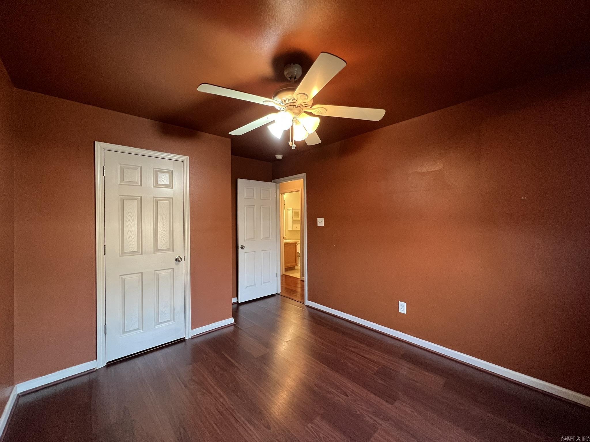 15361 Oak Glen Drive Property Photo 16