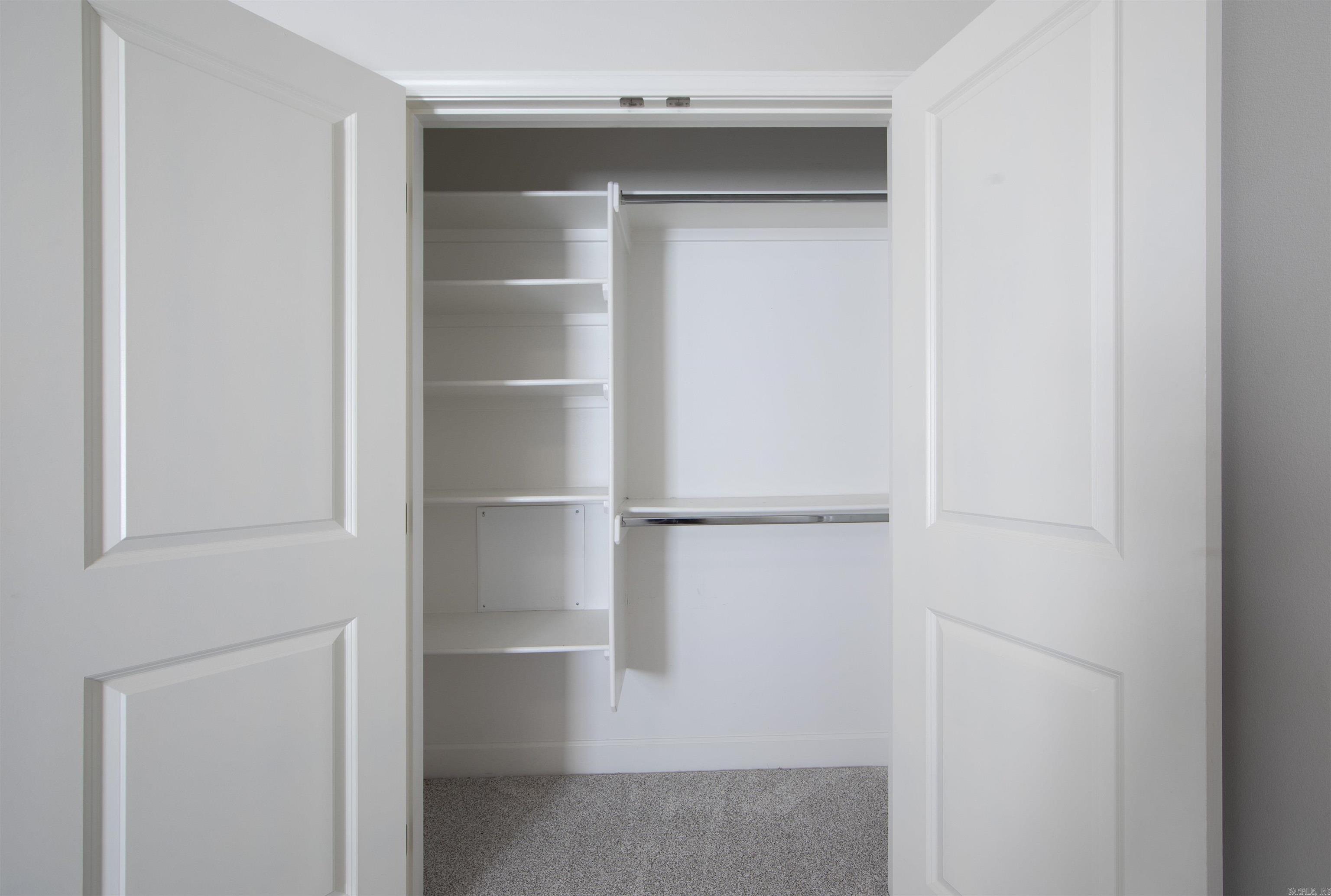 5 Saffron Circle Property Photo 31