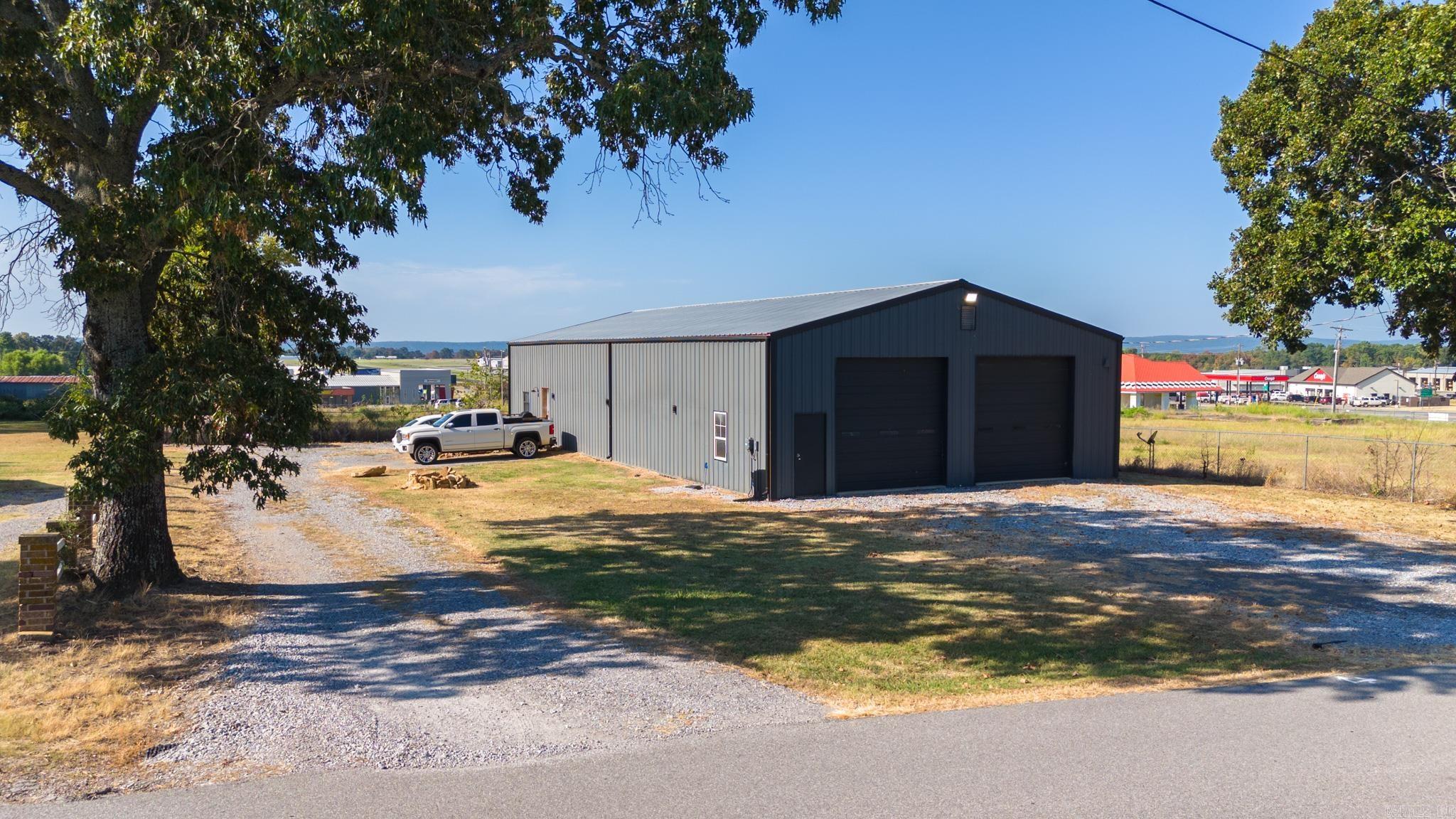 40 Dennison Heights Property Photo 1