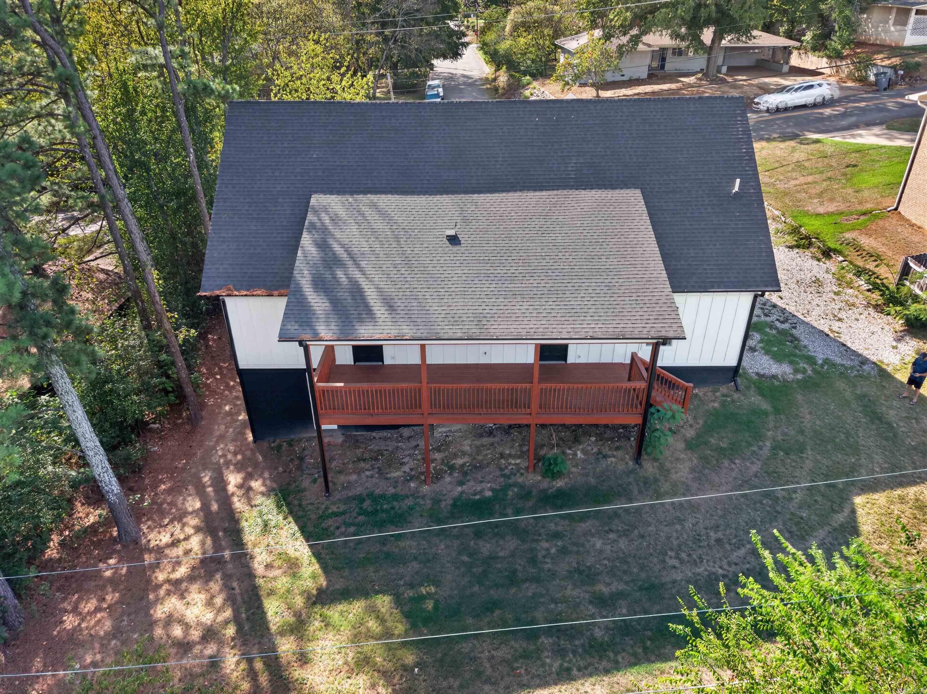 919 Richard Street Property Photo 24