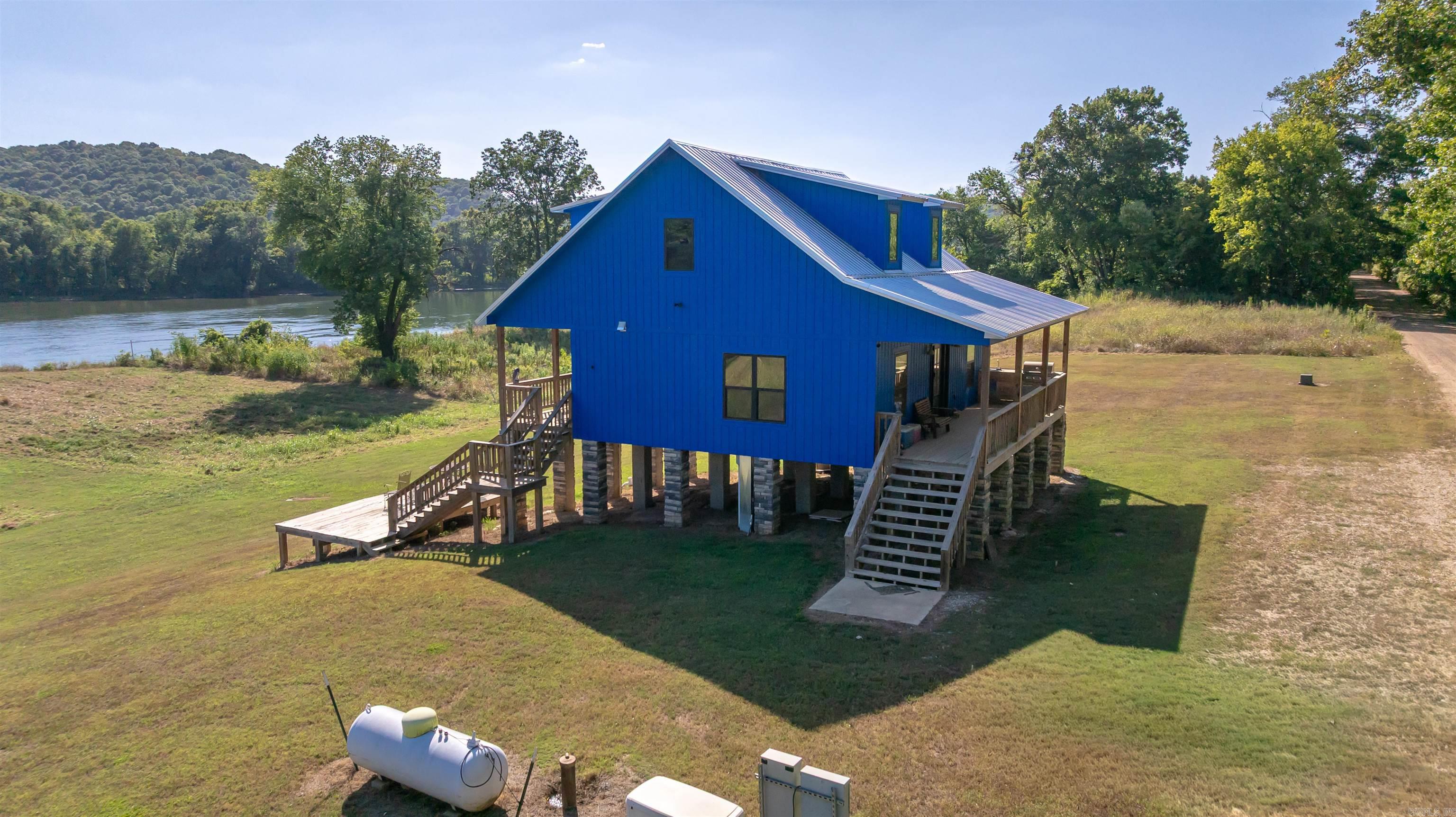 3780 River Road Property Photo 3