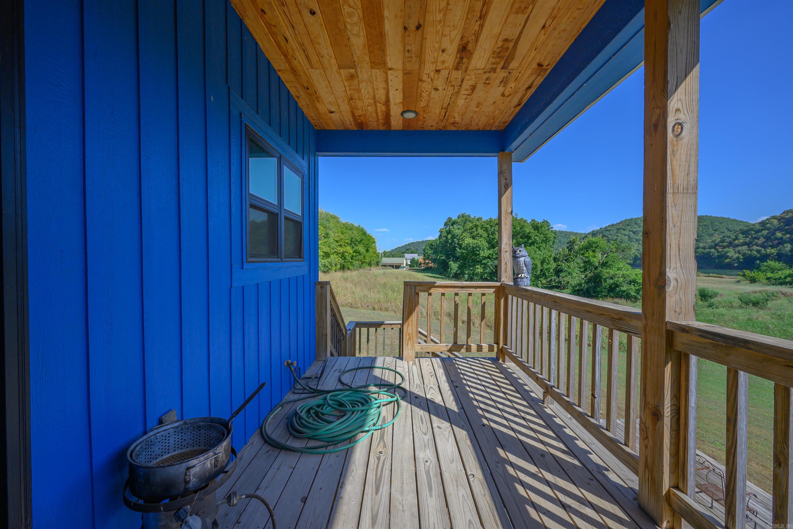 3780 River Road Property Photo 5