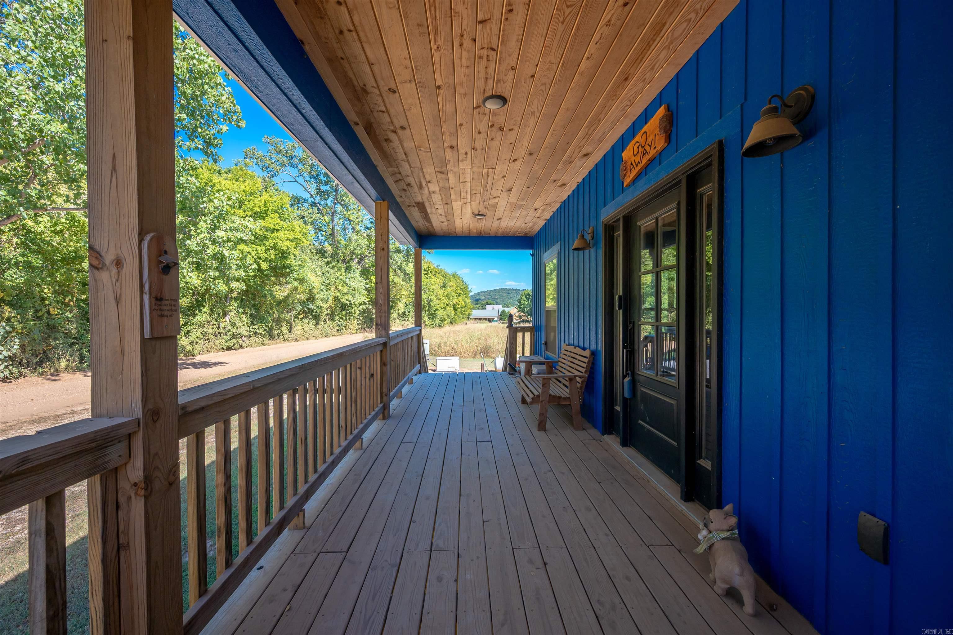 3780 River Road Property Photo 7
