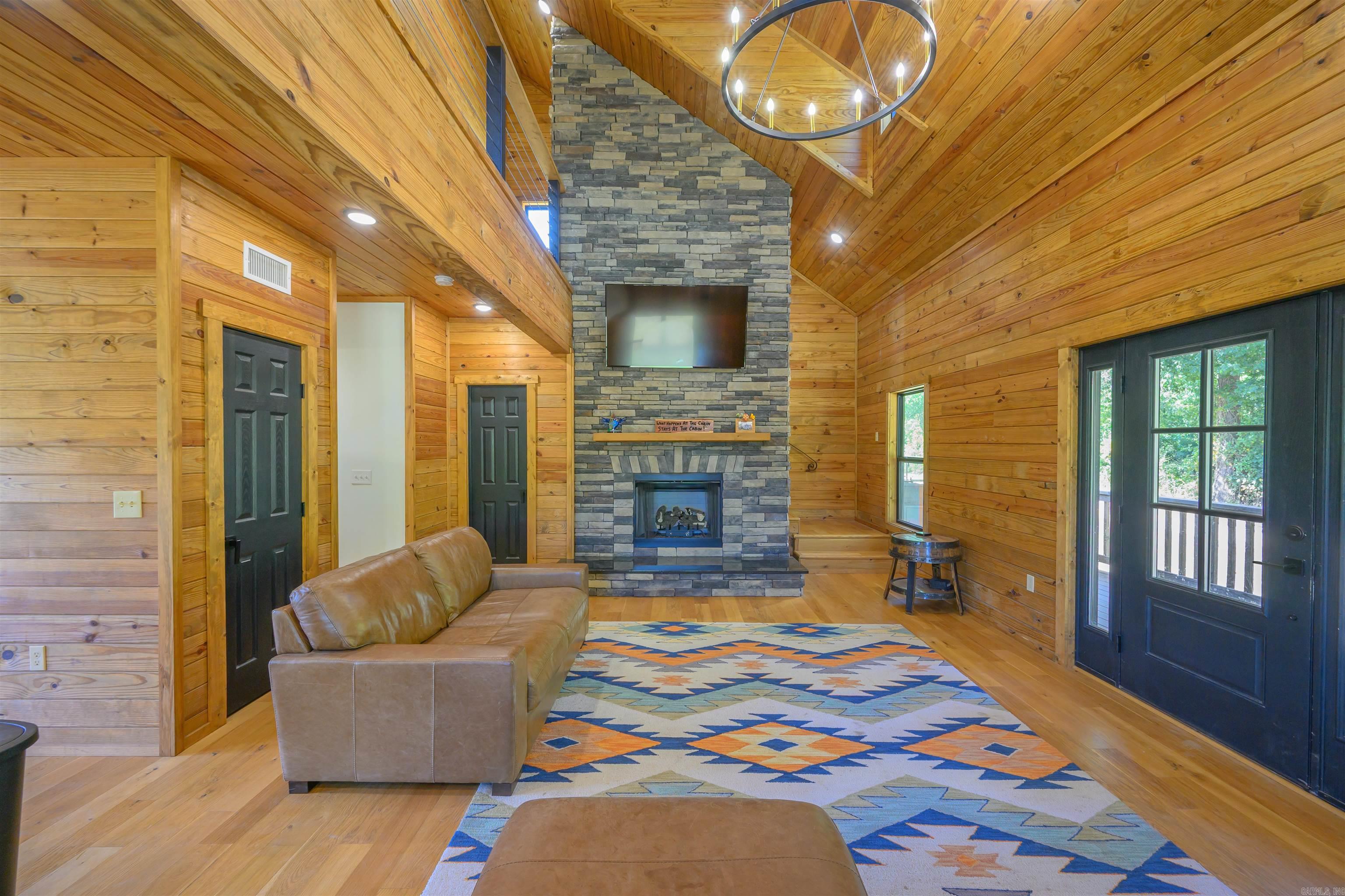 3780 River Road Property Photo 12