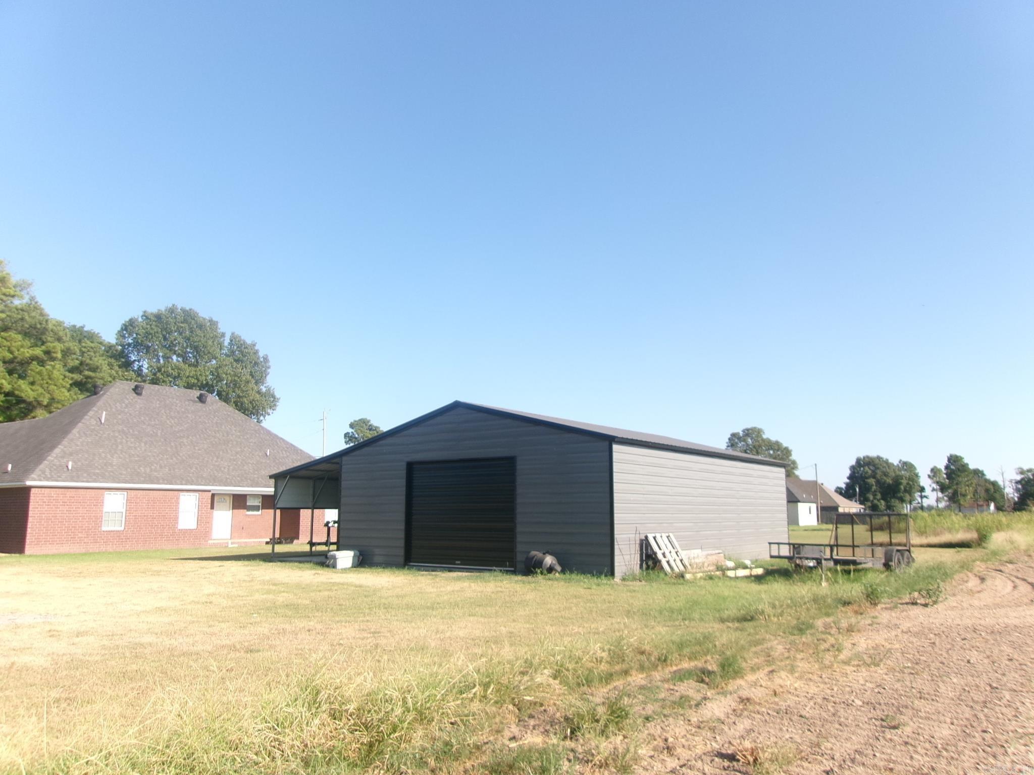 511 S Reeves St Property Photo 8