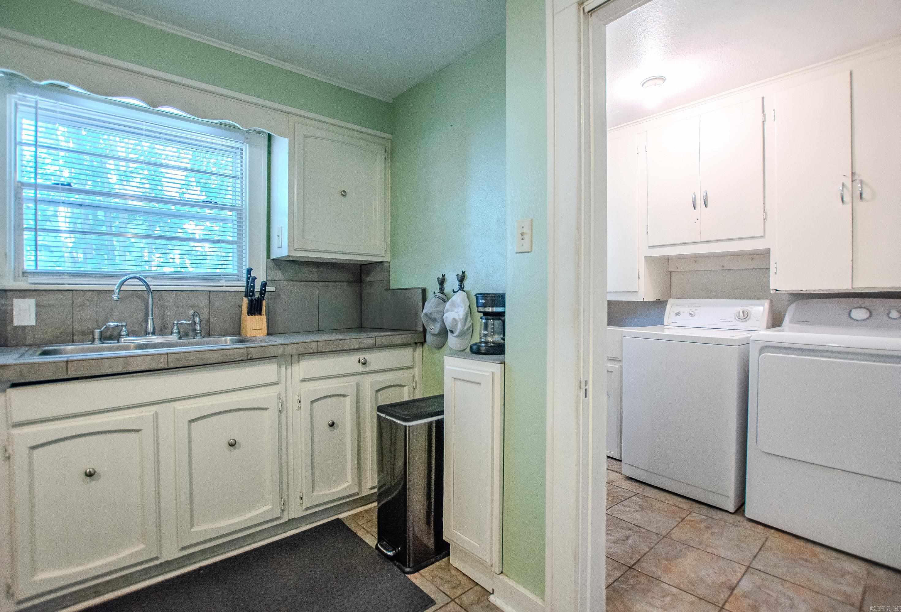 217 East E Ave Property Photo 12