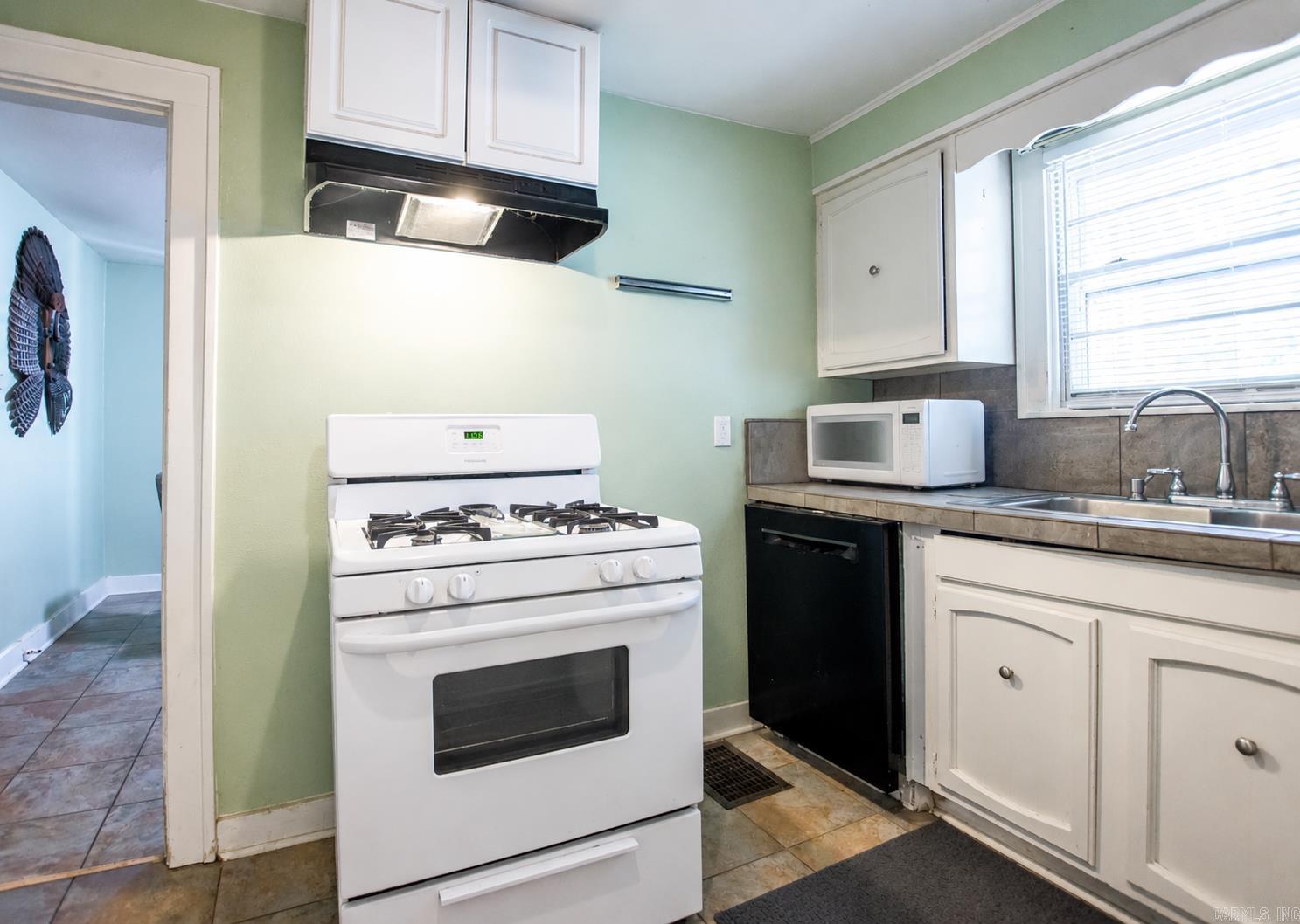 217 East E Ave Property Photo 13