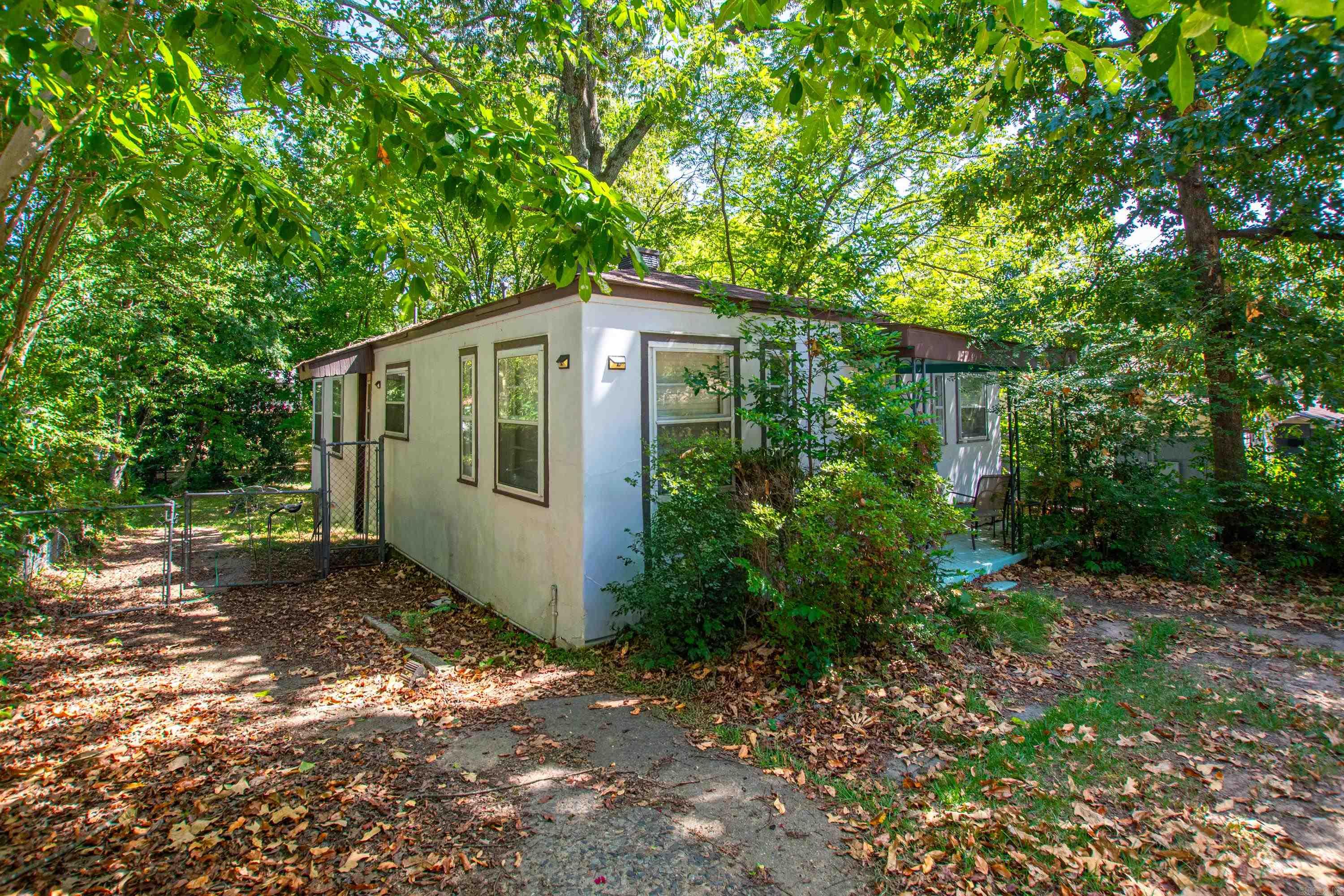 217 East E Ave Property Photo 24