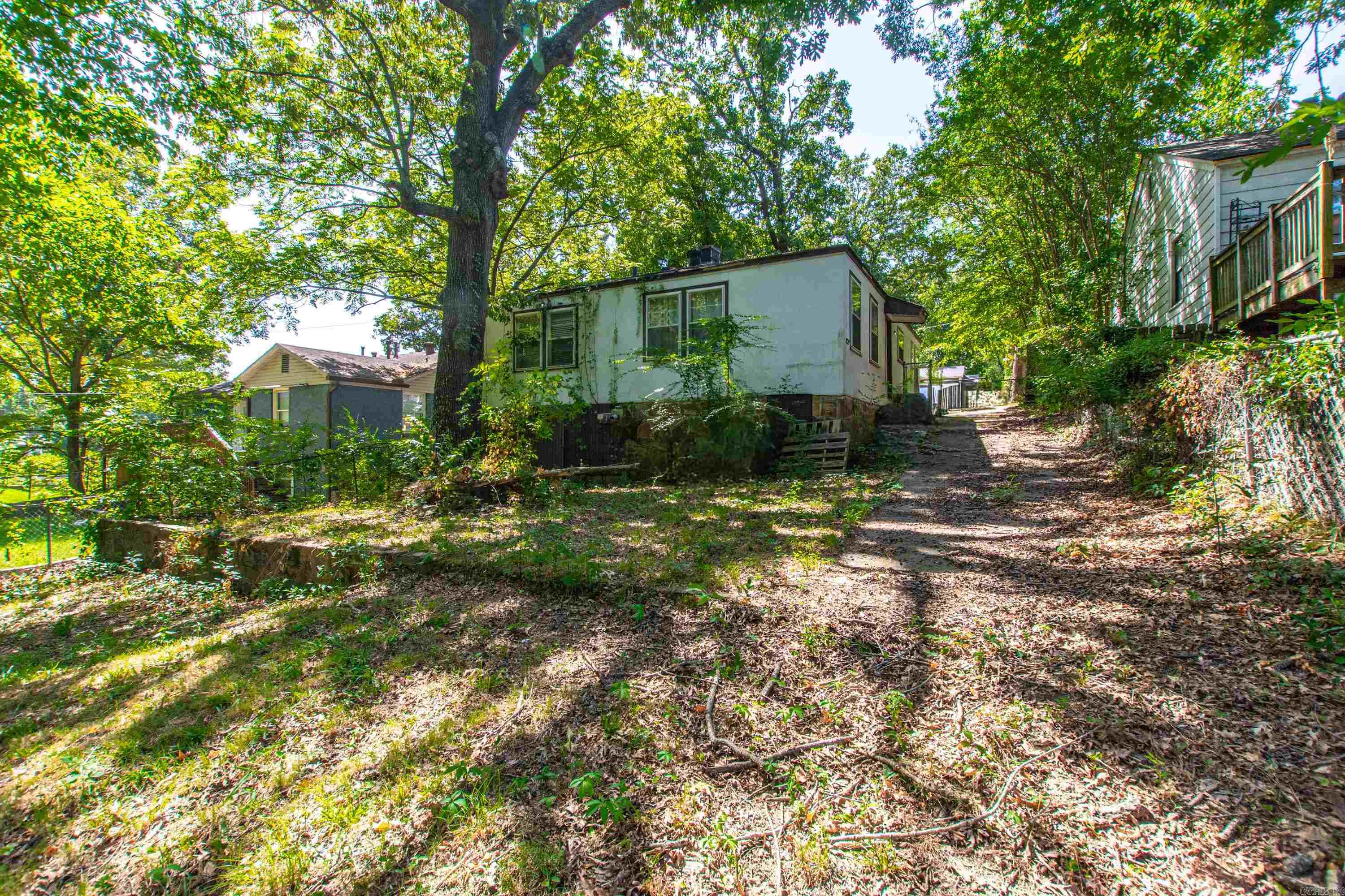 217 East E Ave Property Photo 31
