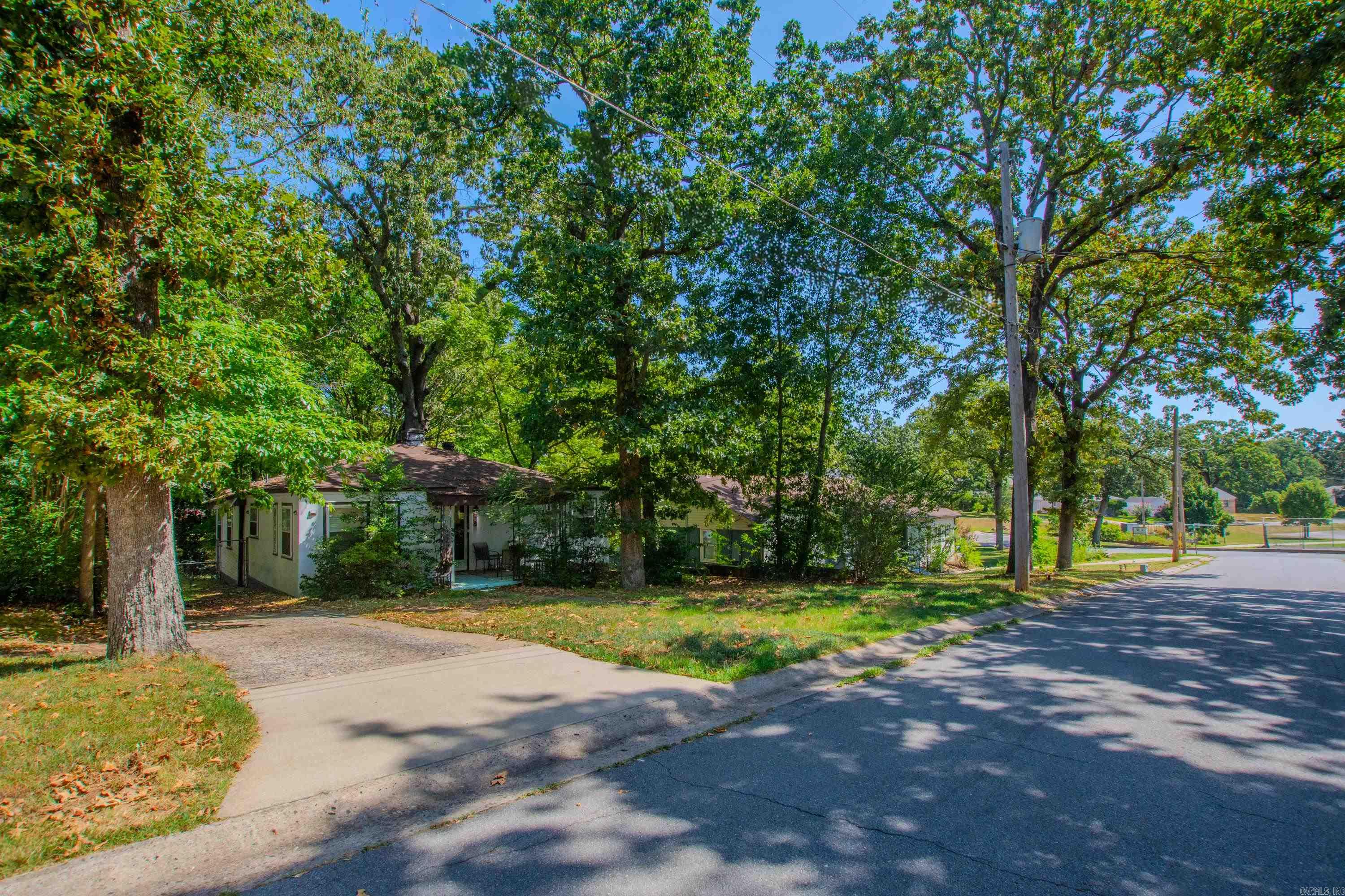 217 East E Ave Property Photo 33