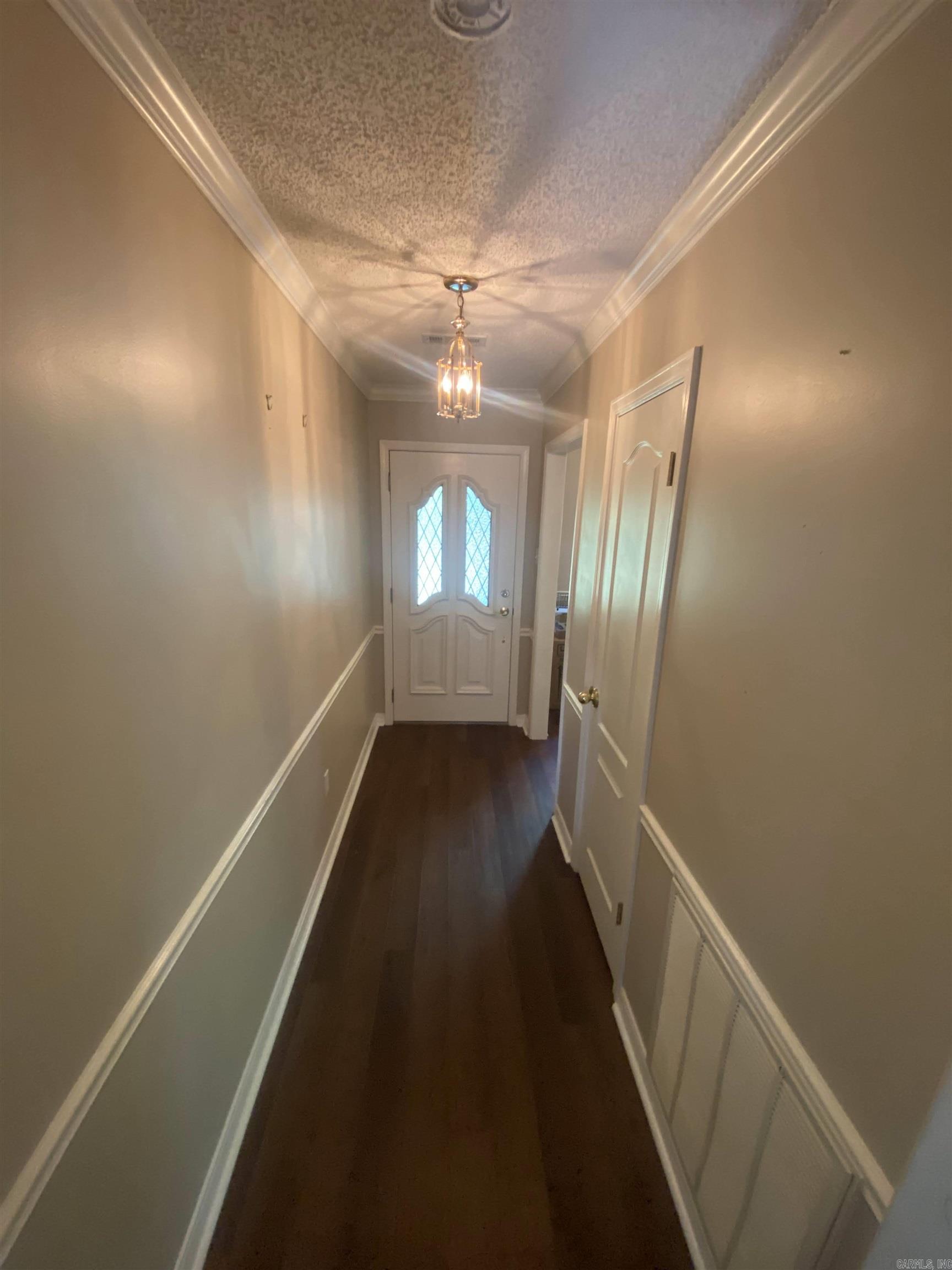 3 Summerville Drive Property Photo 4
