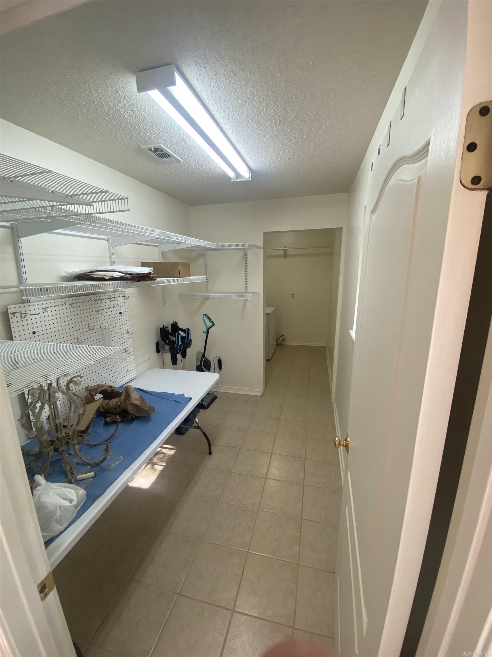 3 Summerville Drive Property Photo 8