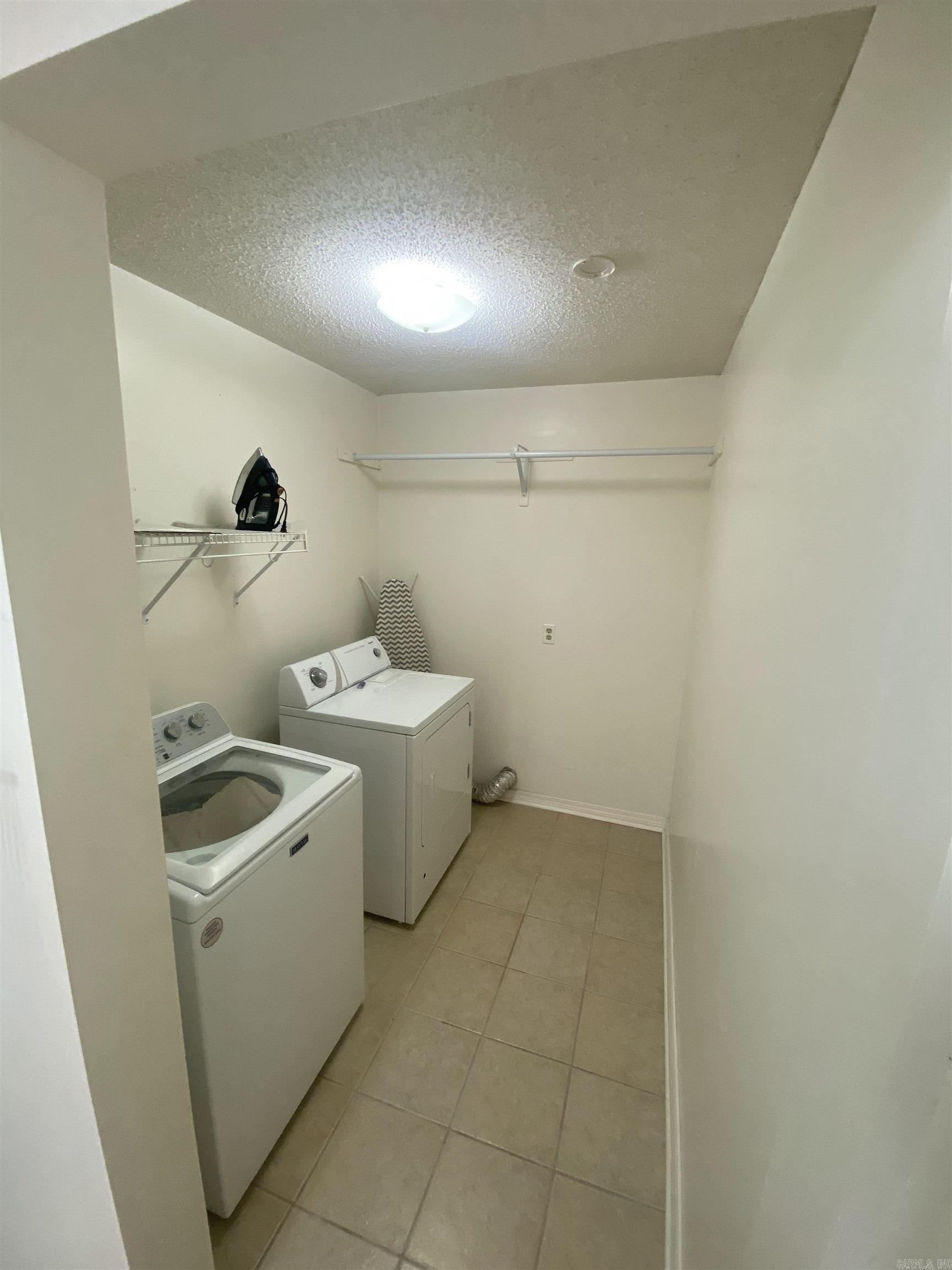 3 Summerville Drive Property Photo 9