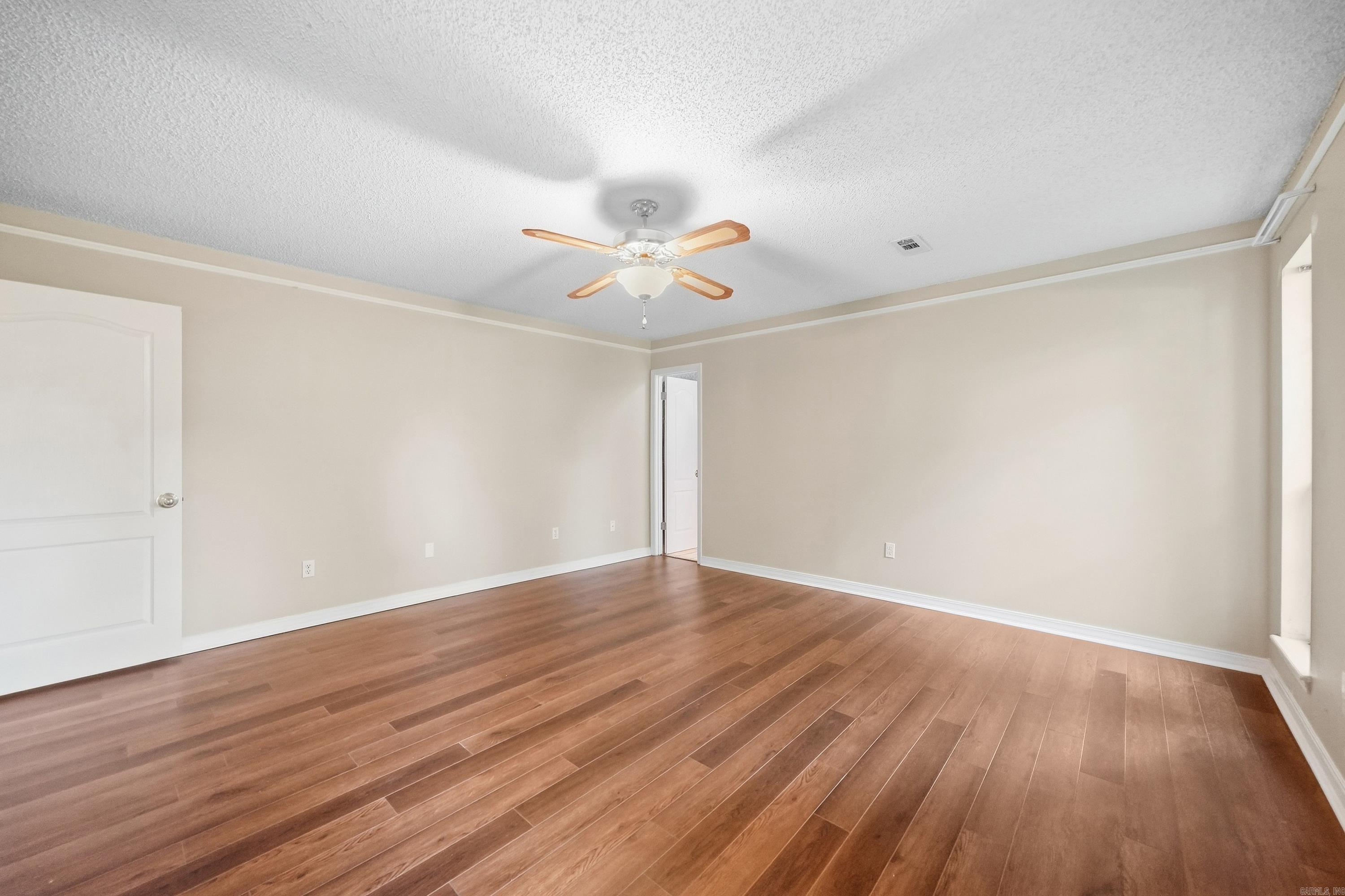 3 Summerville Drive Property Photo 14