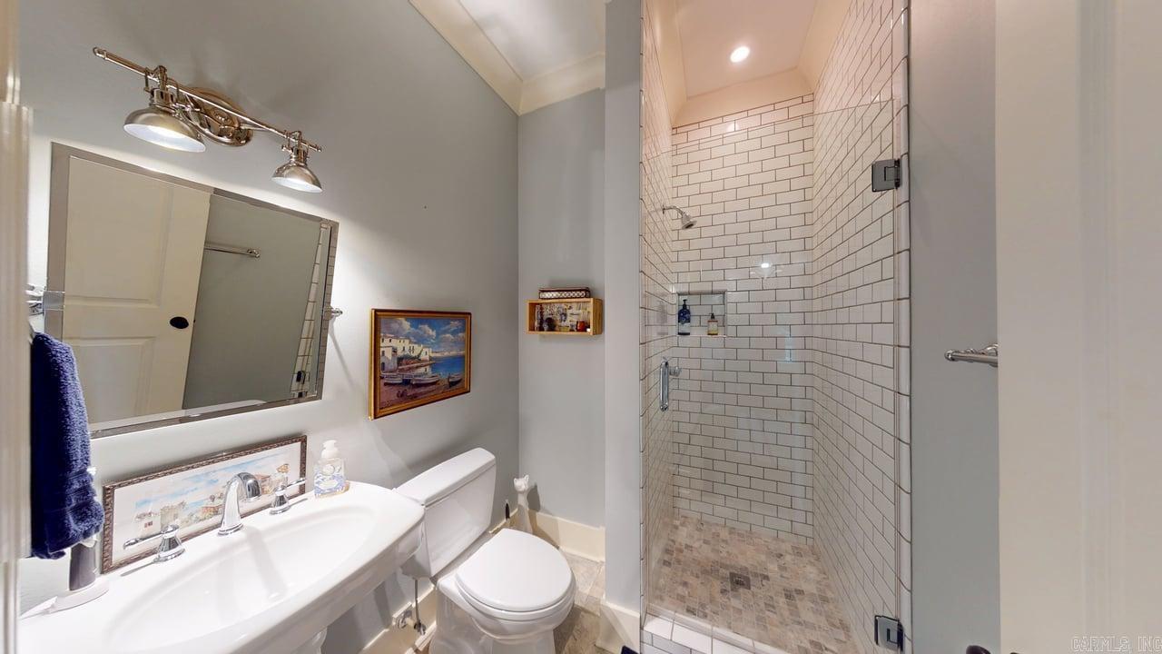 860 Reynolds Avenue Property Photo 15