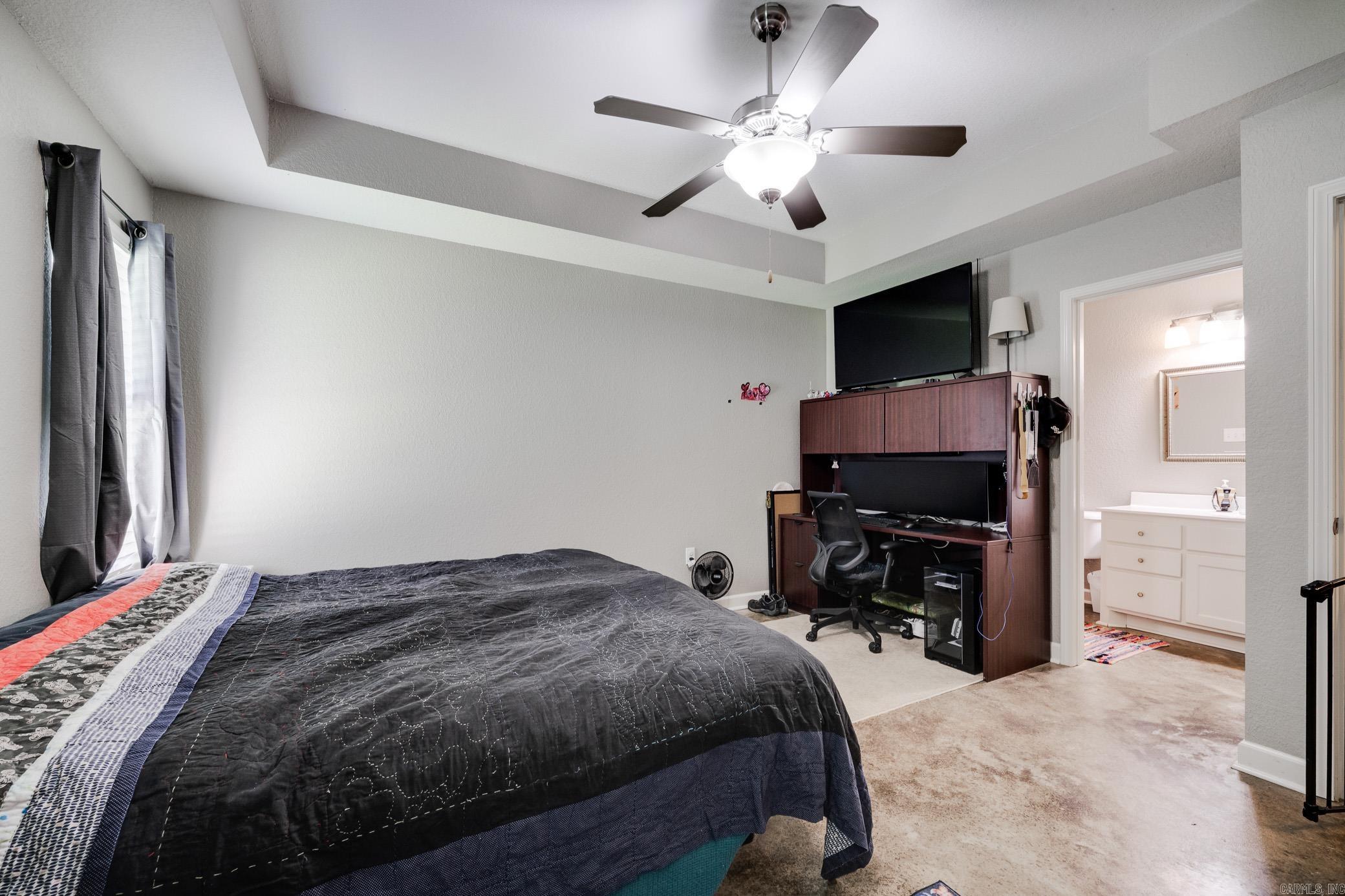 1375 Acuff Lane Property Photo 14