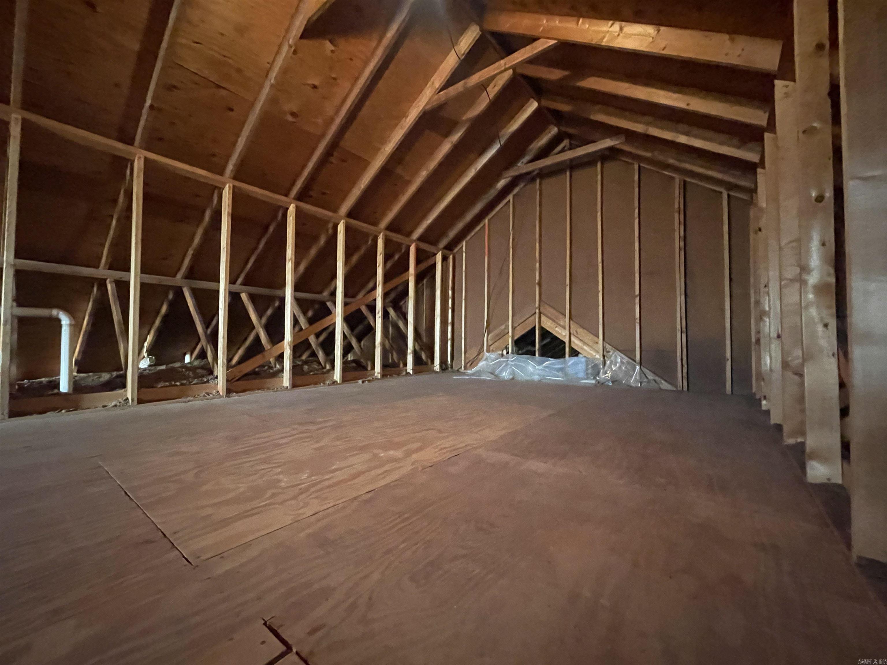 2 Carroll Cove Property Photo 5