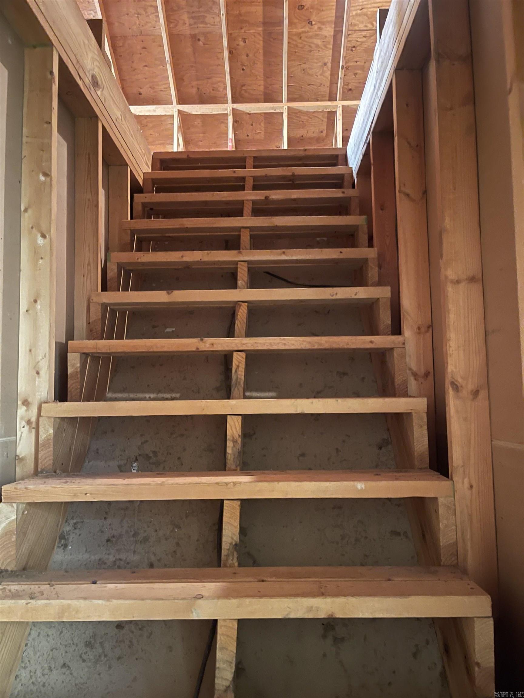 2 Carroll Cove Property Photo 6