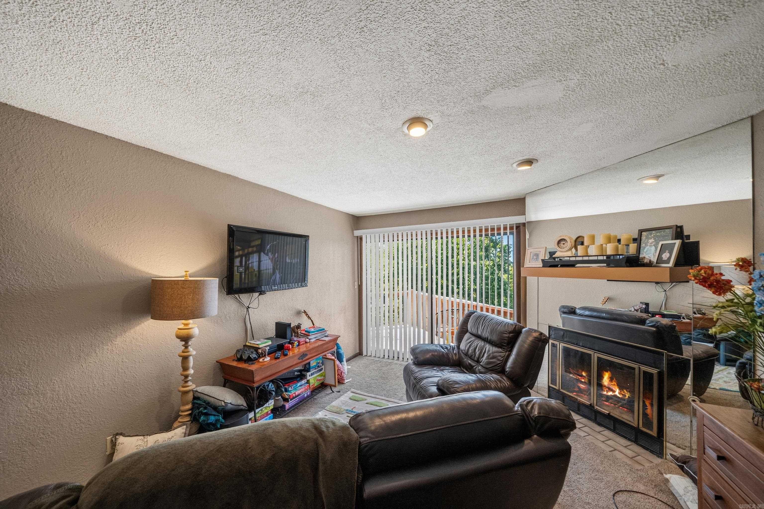 203 Stearns Point Property Photo 7