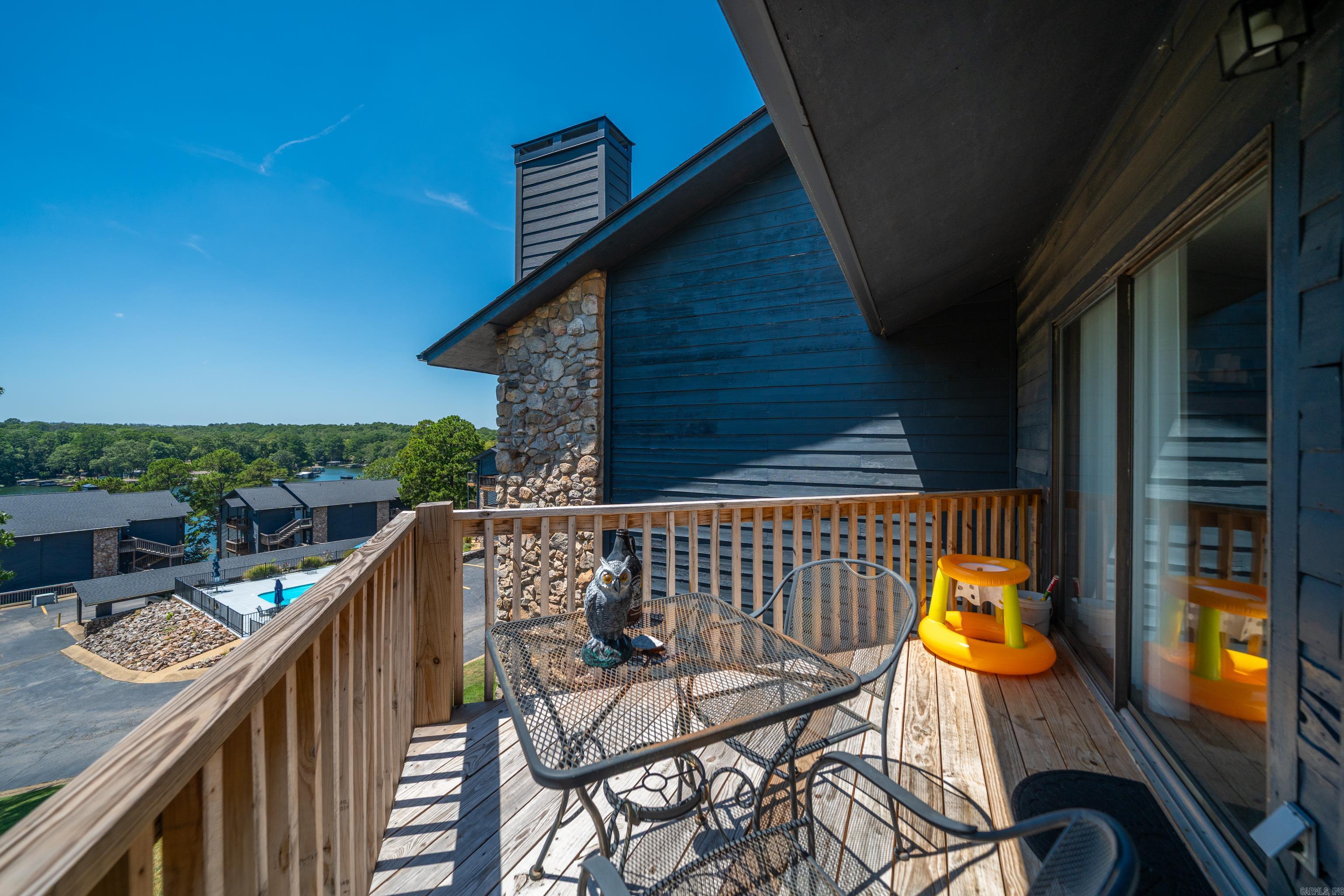 203 Stearns Point Property Photo 32
