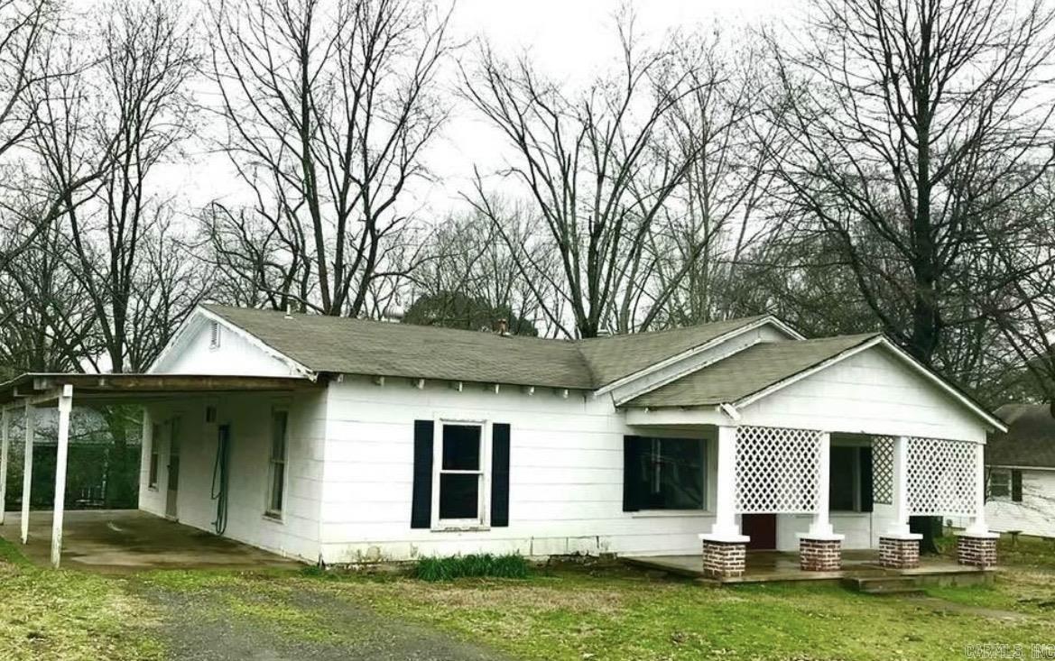 511 N Hickory Property Photo 1