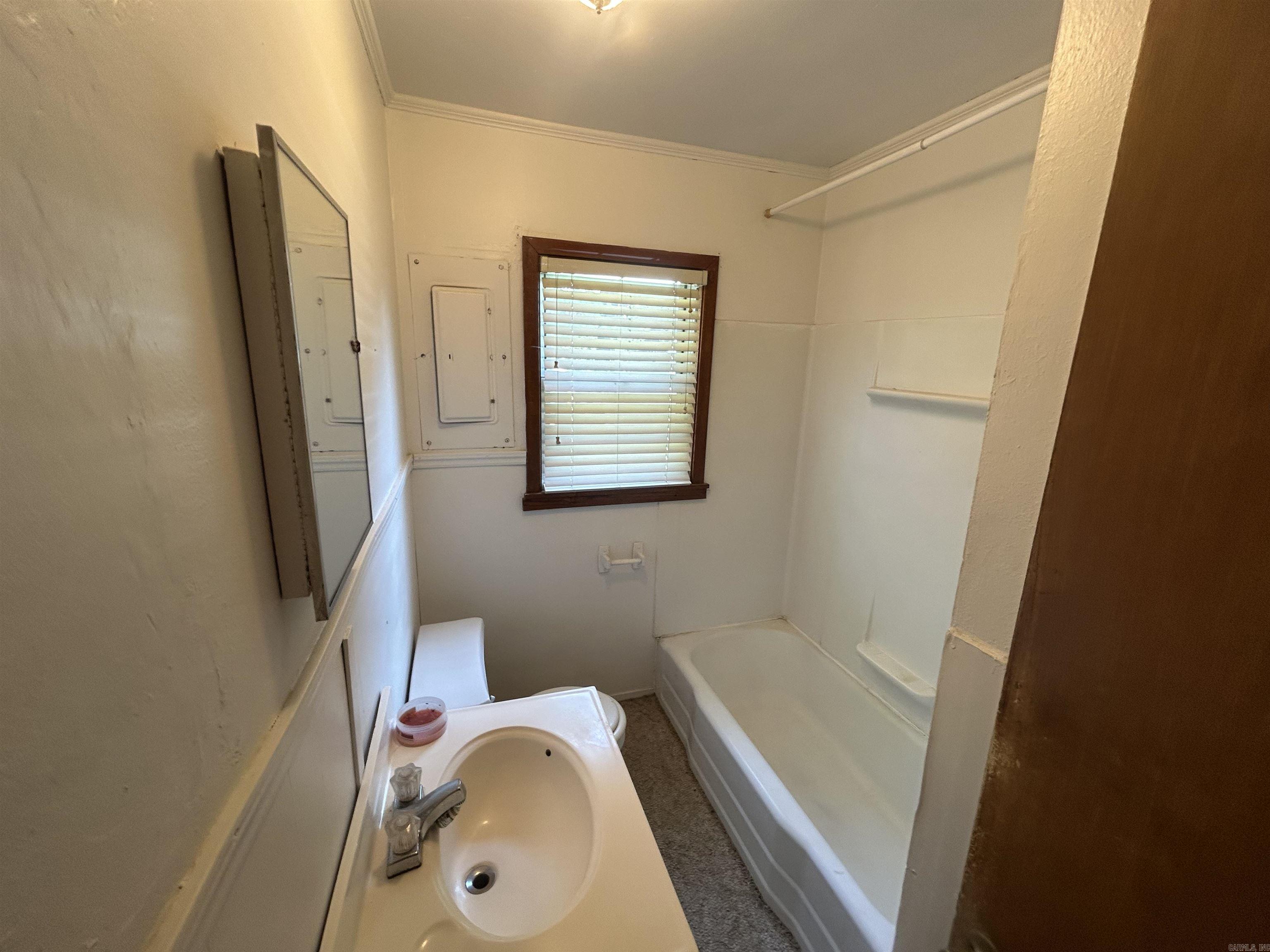 2062 N Hwy 16 Property Photo 11