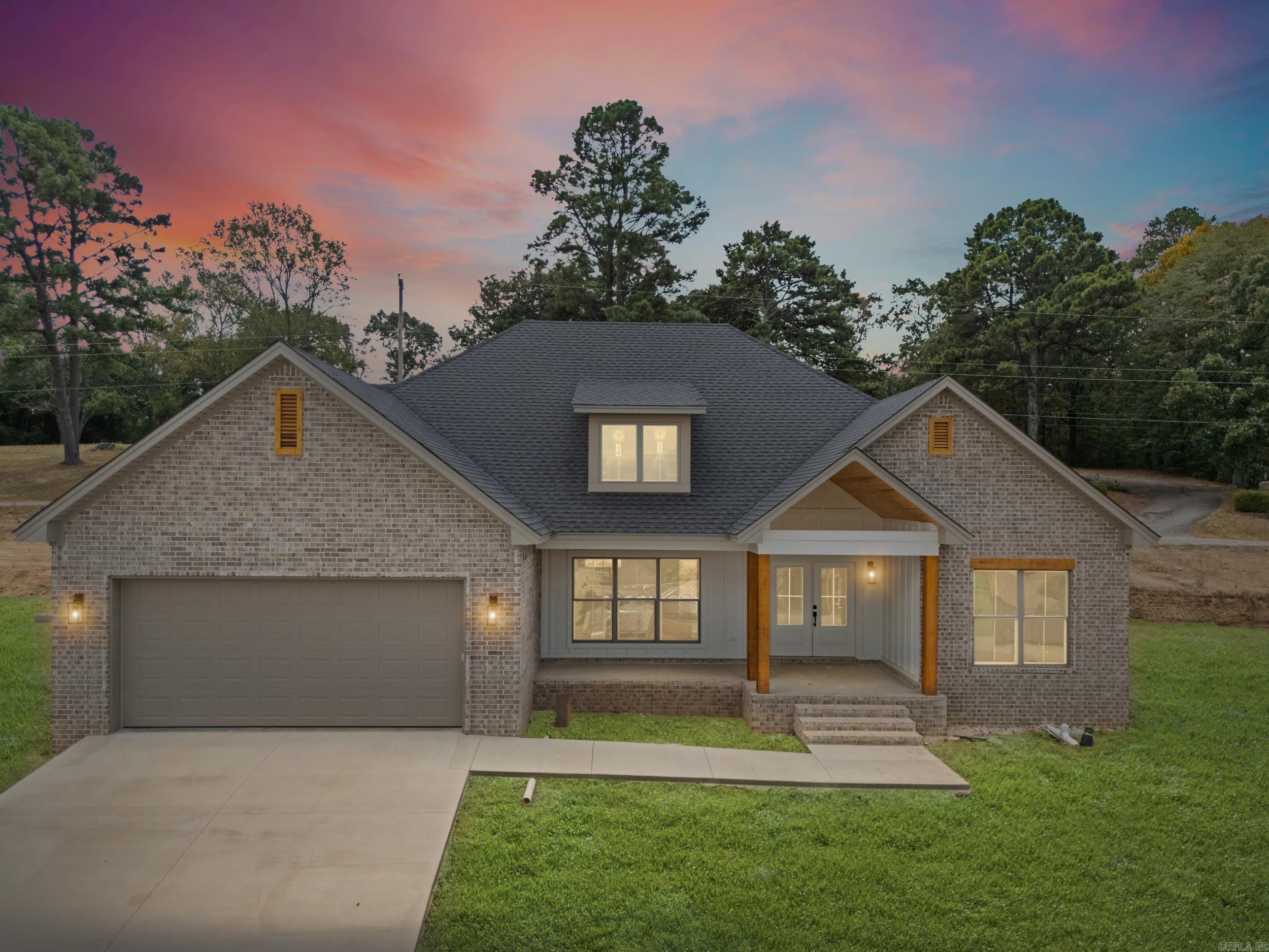 610 Adamson Property Photo 1