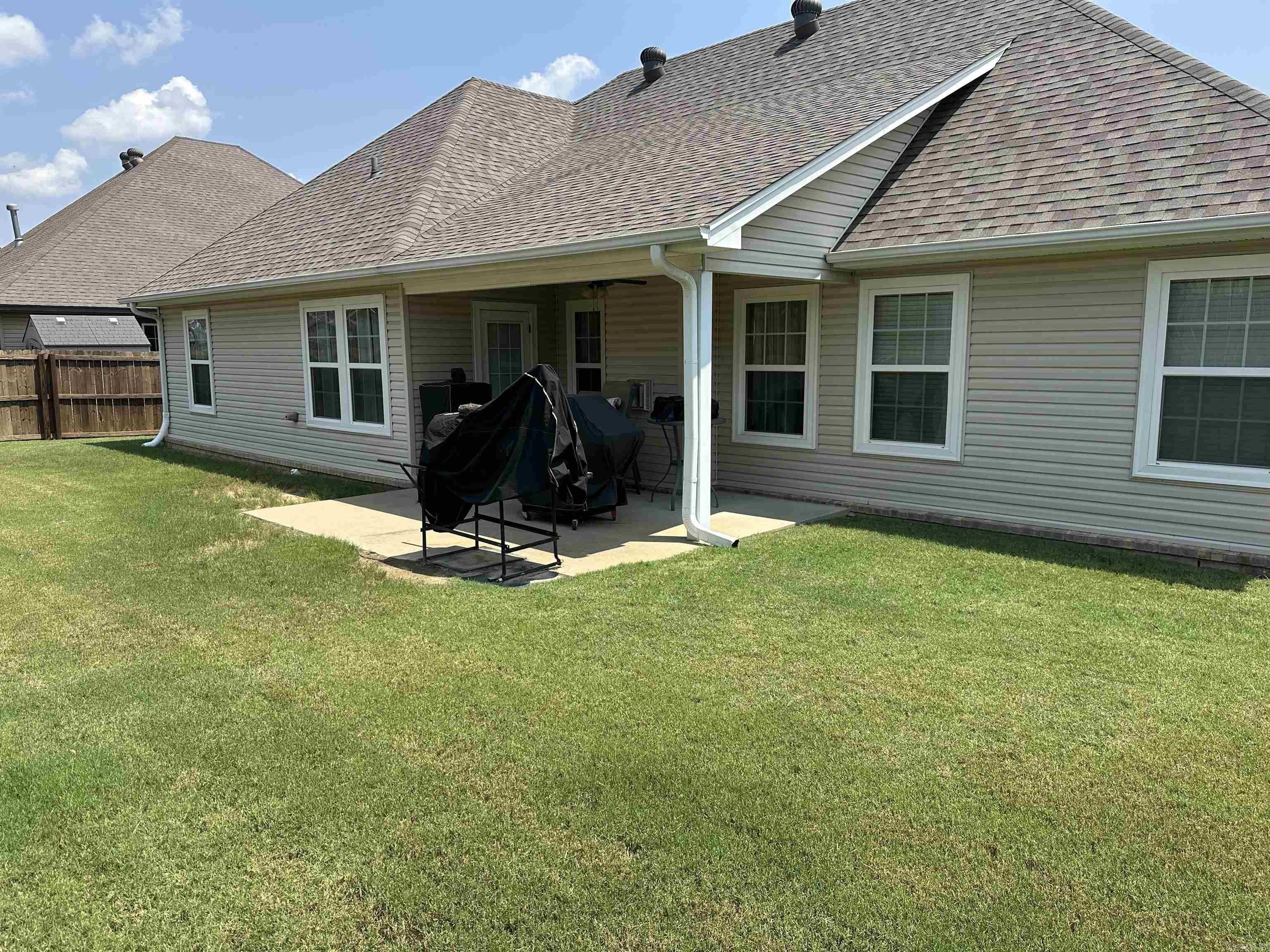 5304 Glenn Cove Property Photo 23