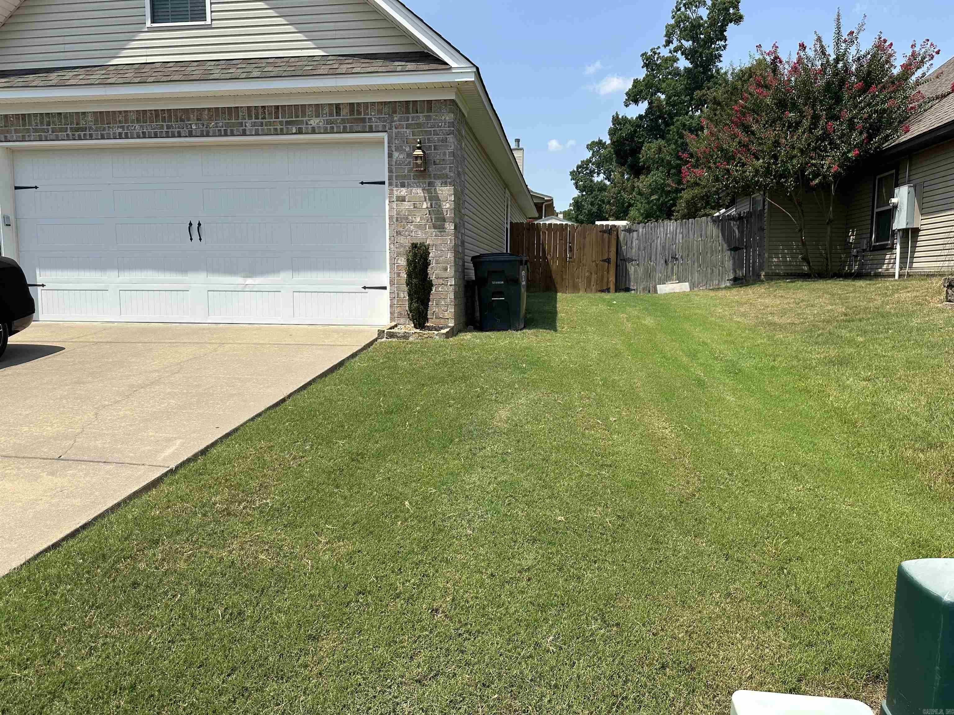 5304 Glenn Cove Property Photo 26