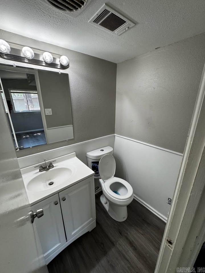 27 Ardmore Property Photo 4