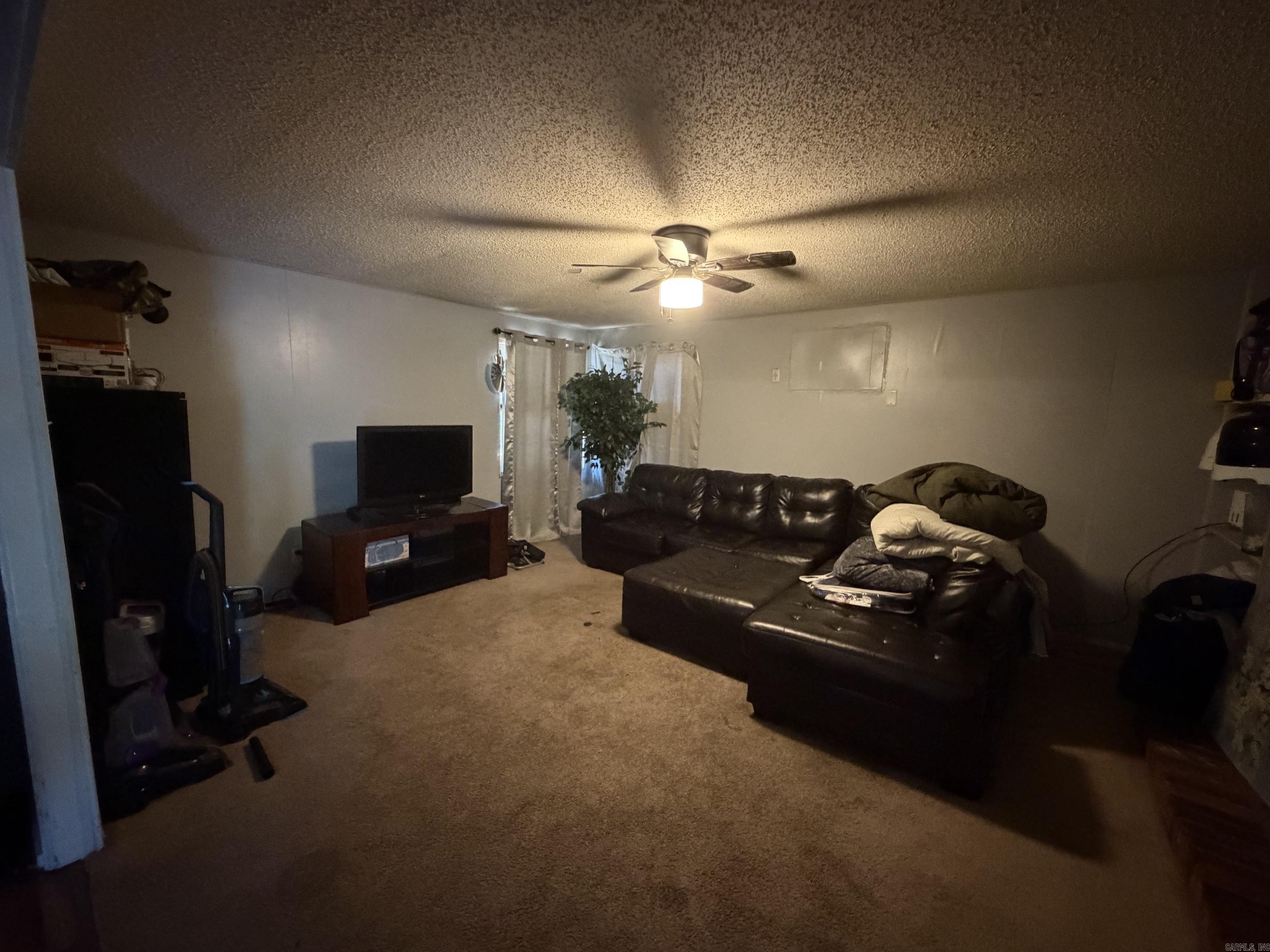 5 Westmont Circle Property Photo 6