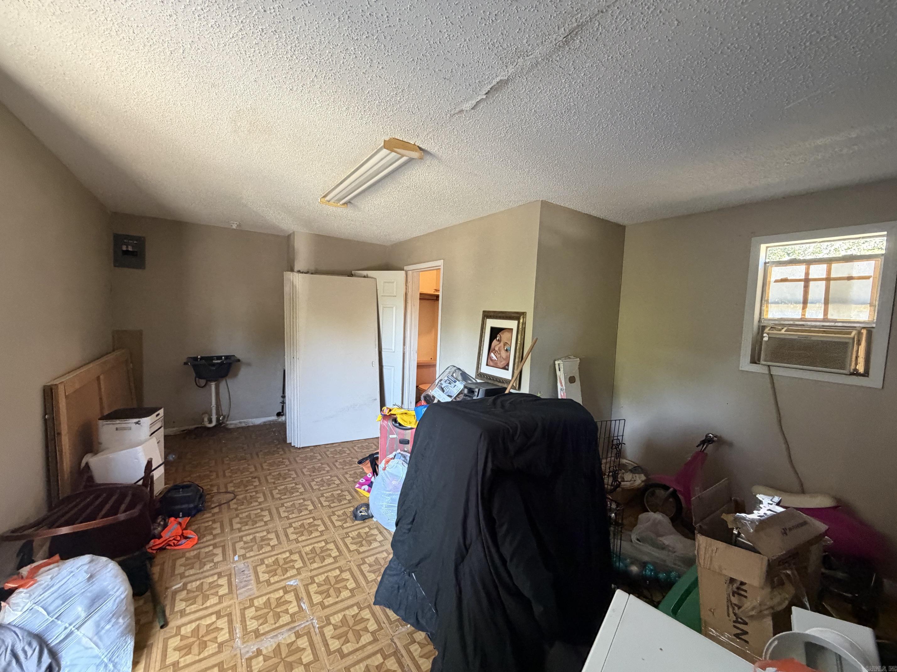 5 Westmont Circle Property Photo 14