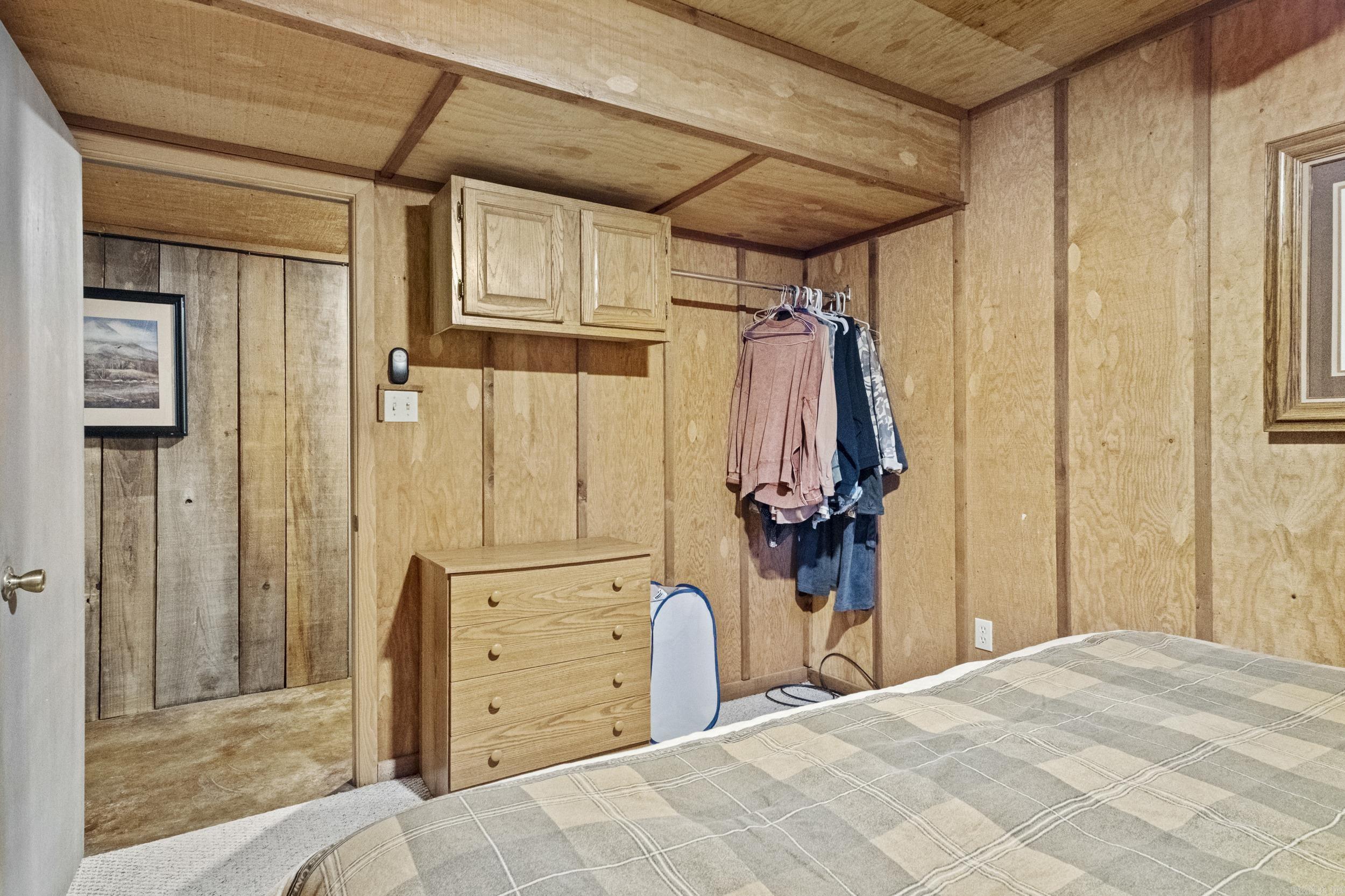 100 County Road 866 Property Photo 23
