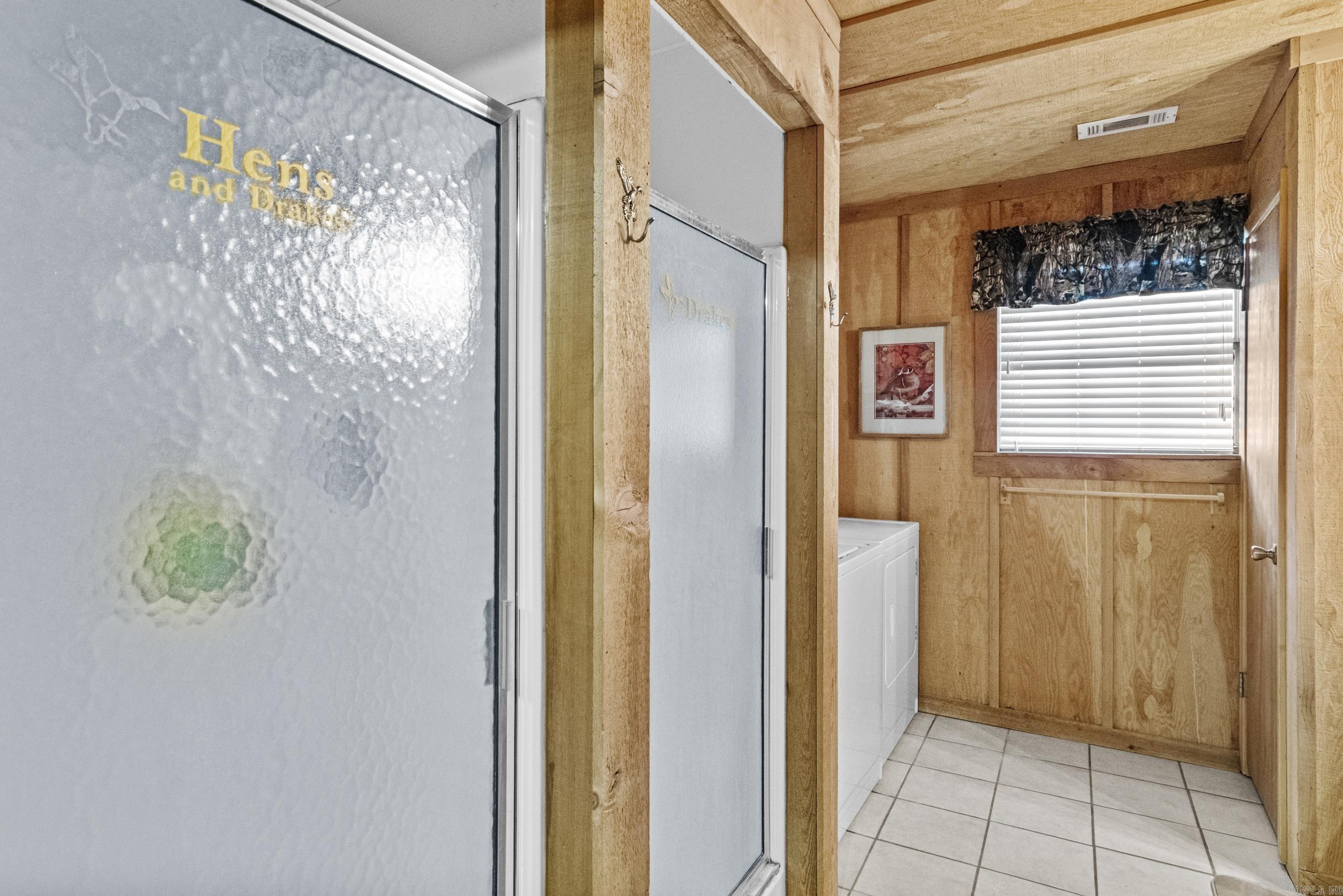 100 County Road 866 Property Photo 24