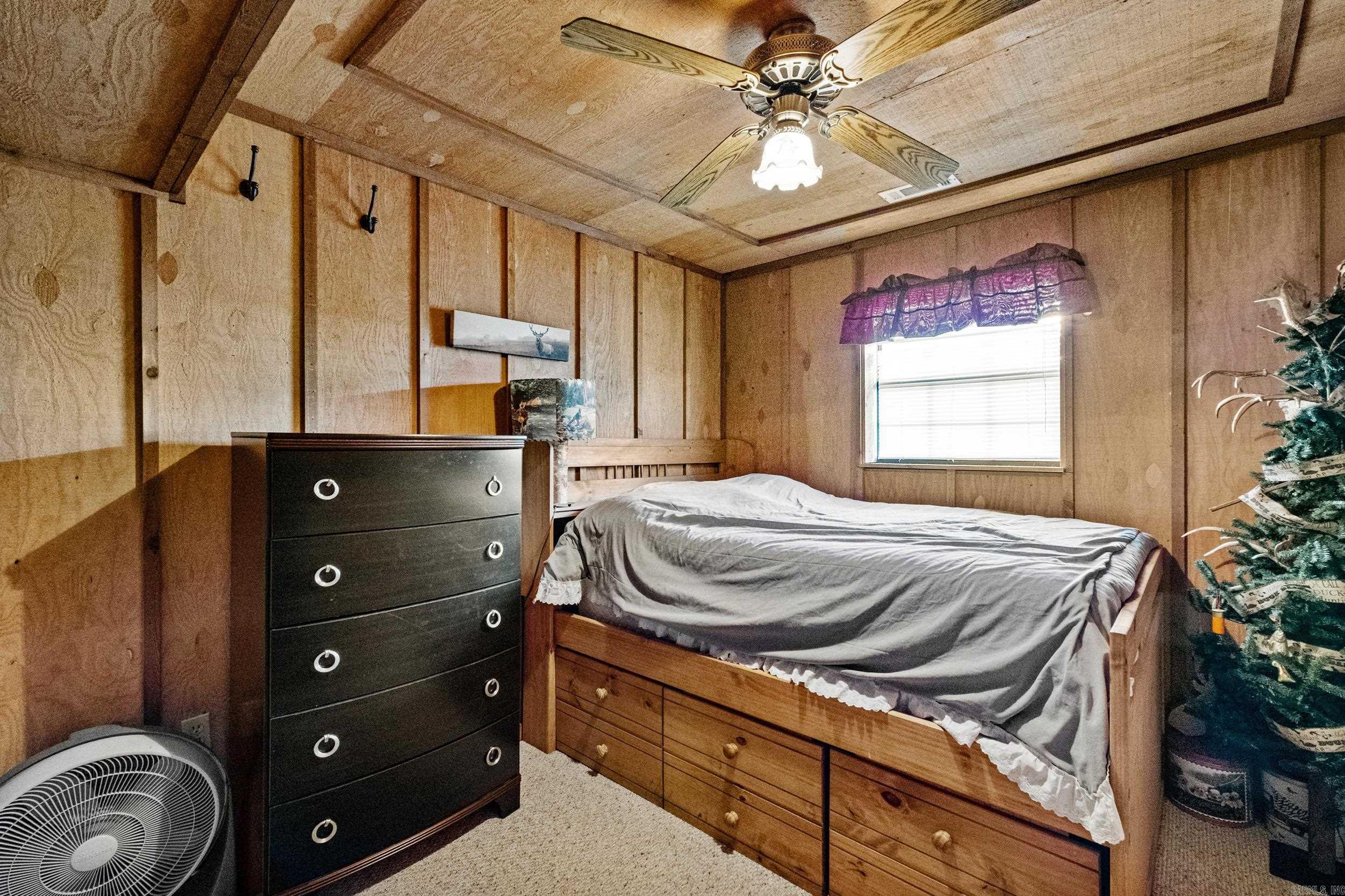 100 County Road 866 Property Photo 29