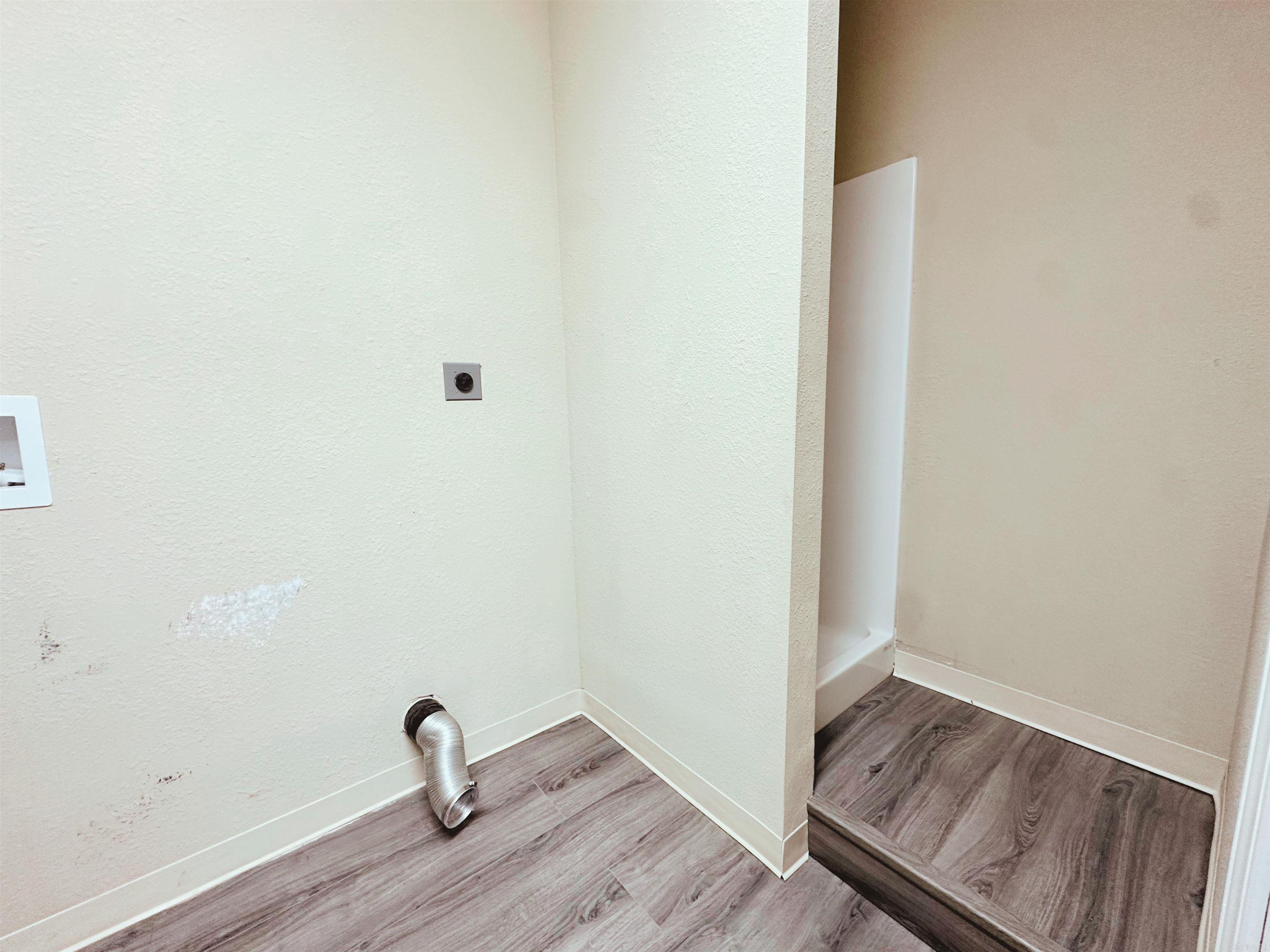 5737 Central Avenue Property Photo 14