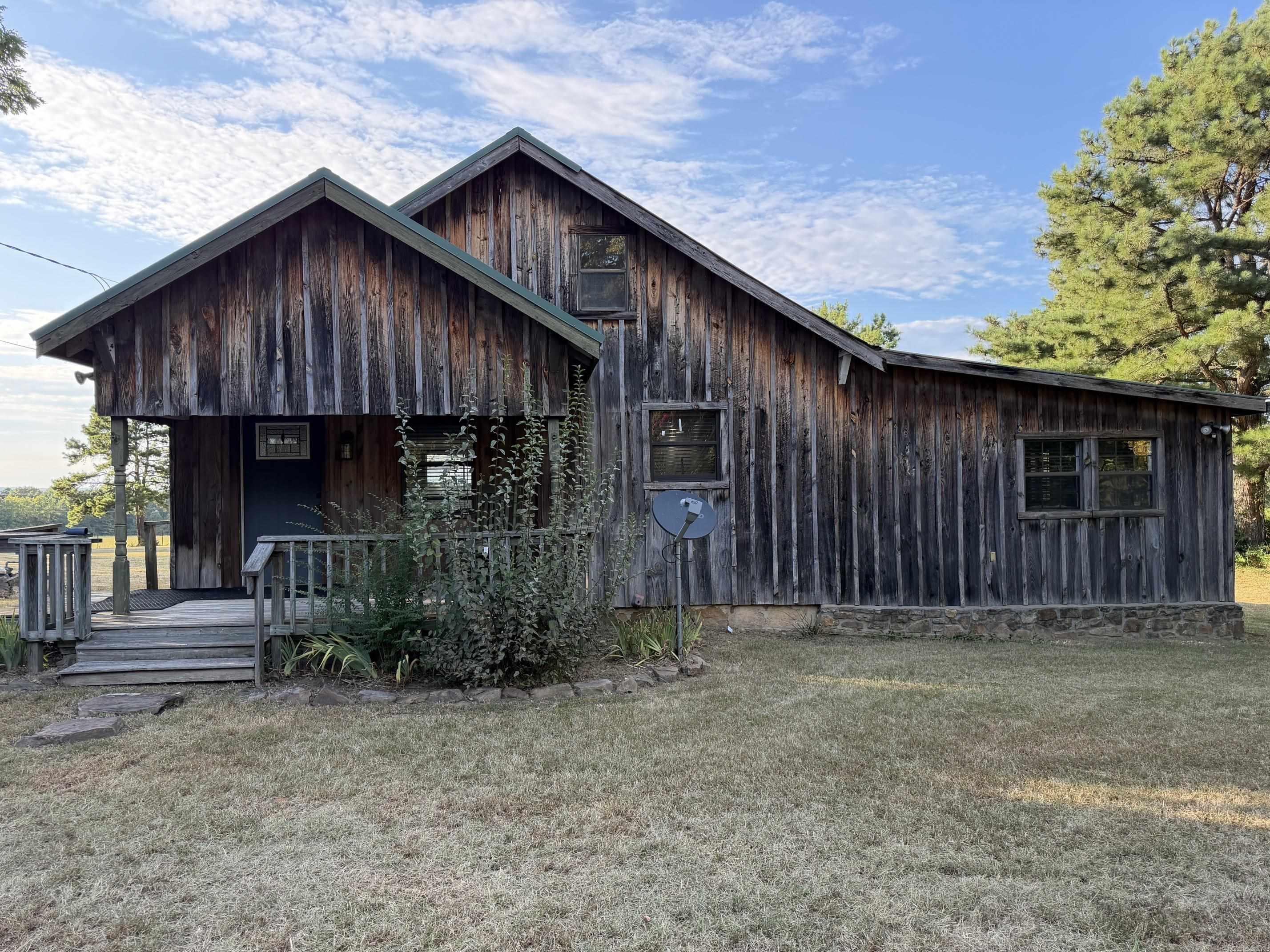 650 Heber Springs Rd W Property Photo 3