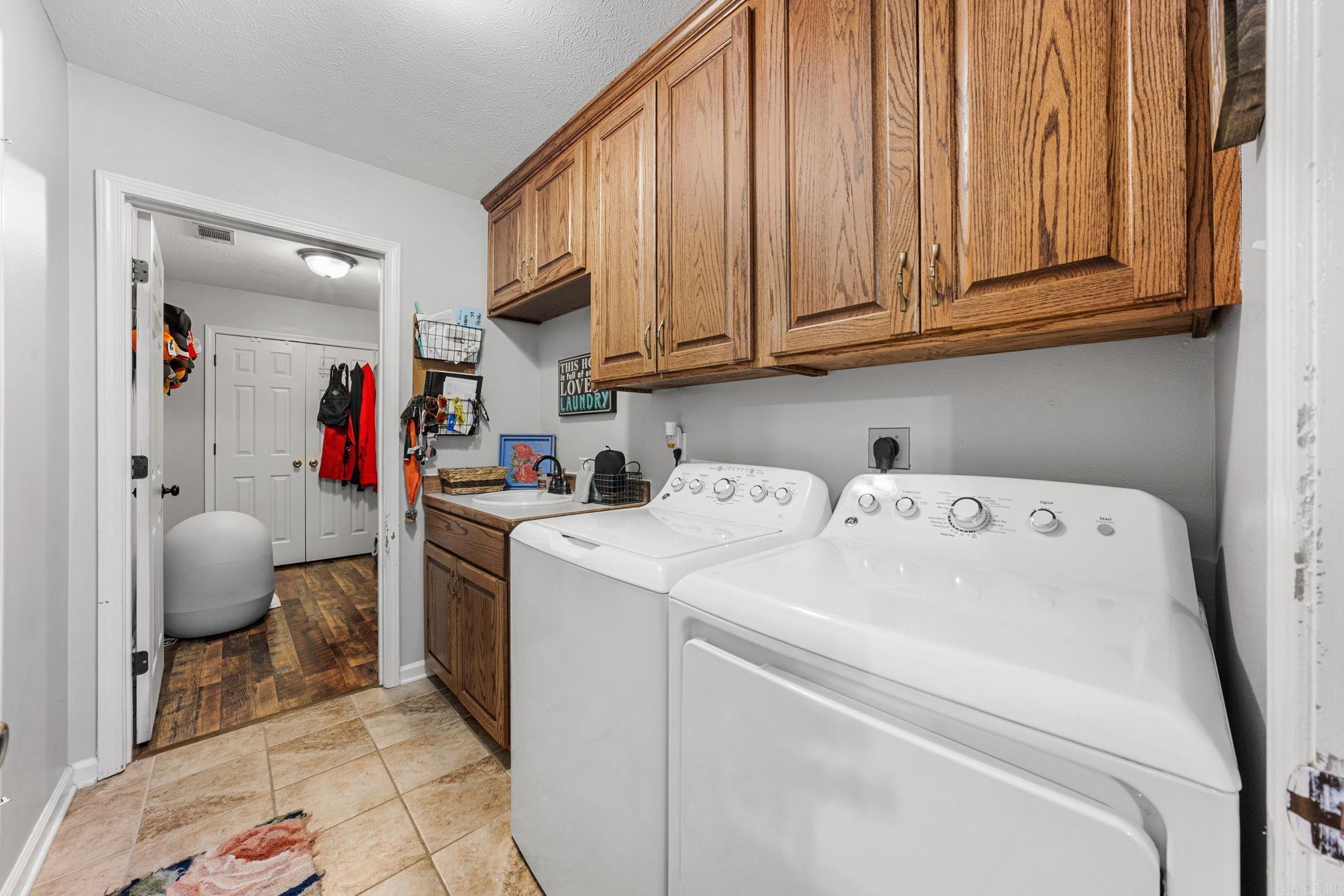 2115 Duane Drive Property Photo 32